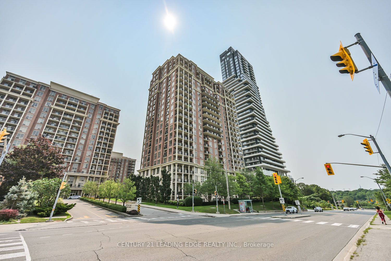 1101 Leslie Street 301, Toronto, ON M3C 4G3