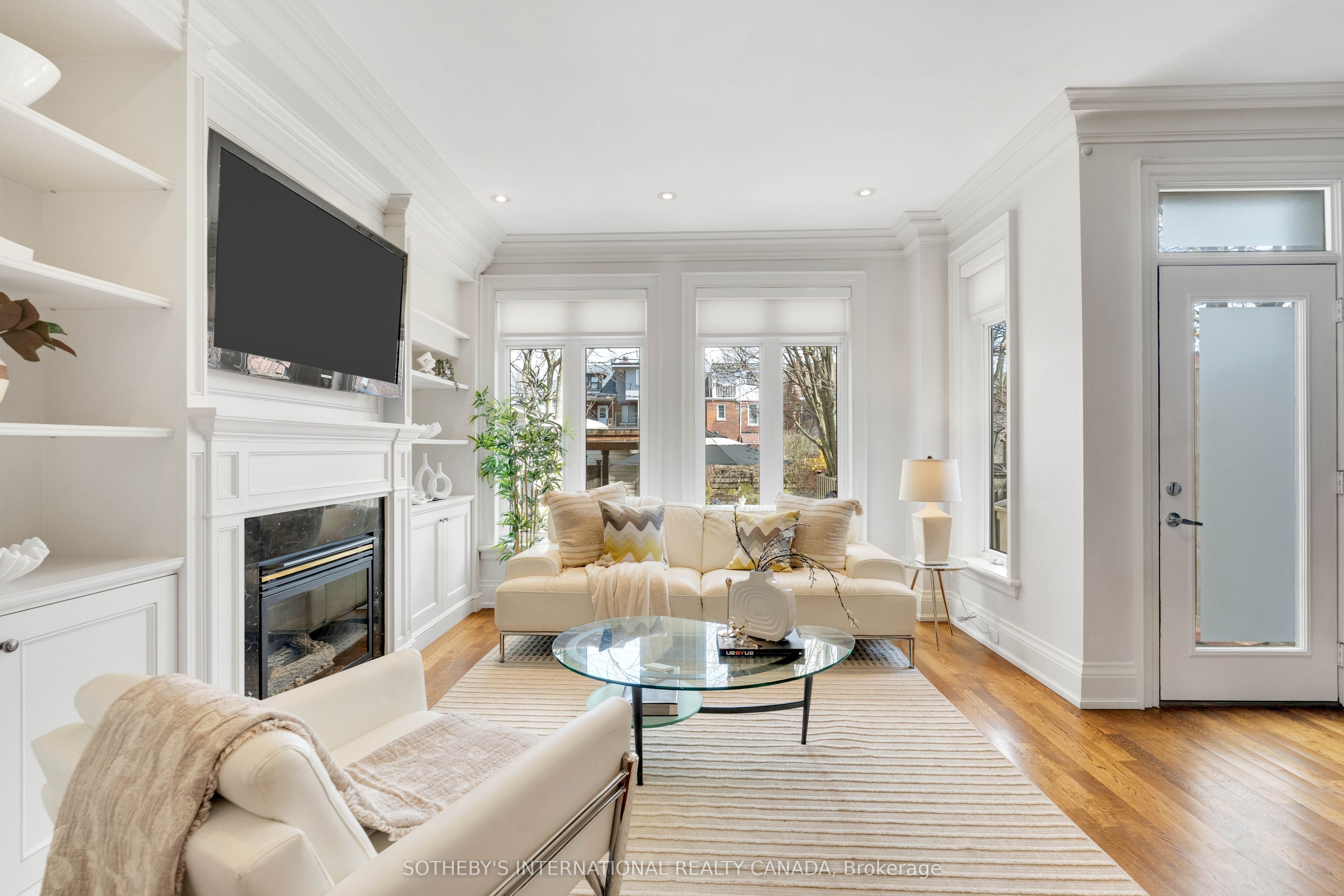 721 Markham Street, Toronto, ON M6G 2M2 photo 2