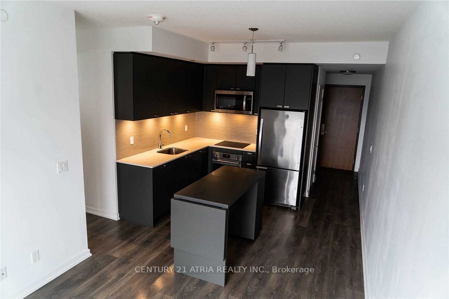 56 Forest Manor Road 2707, Toronto, ON M2J 1M6 photo 2