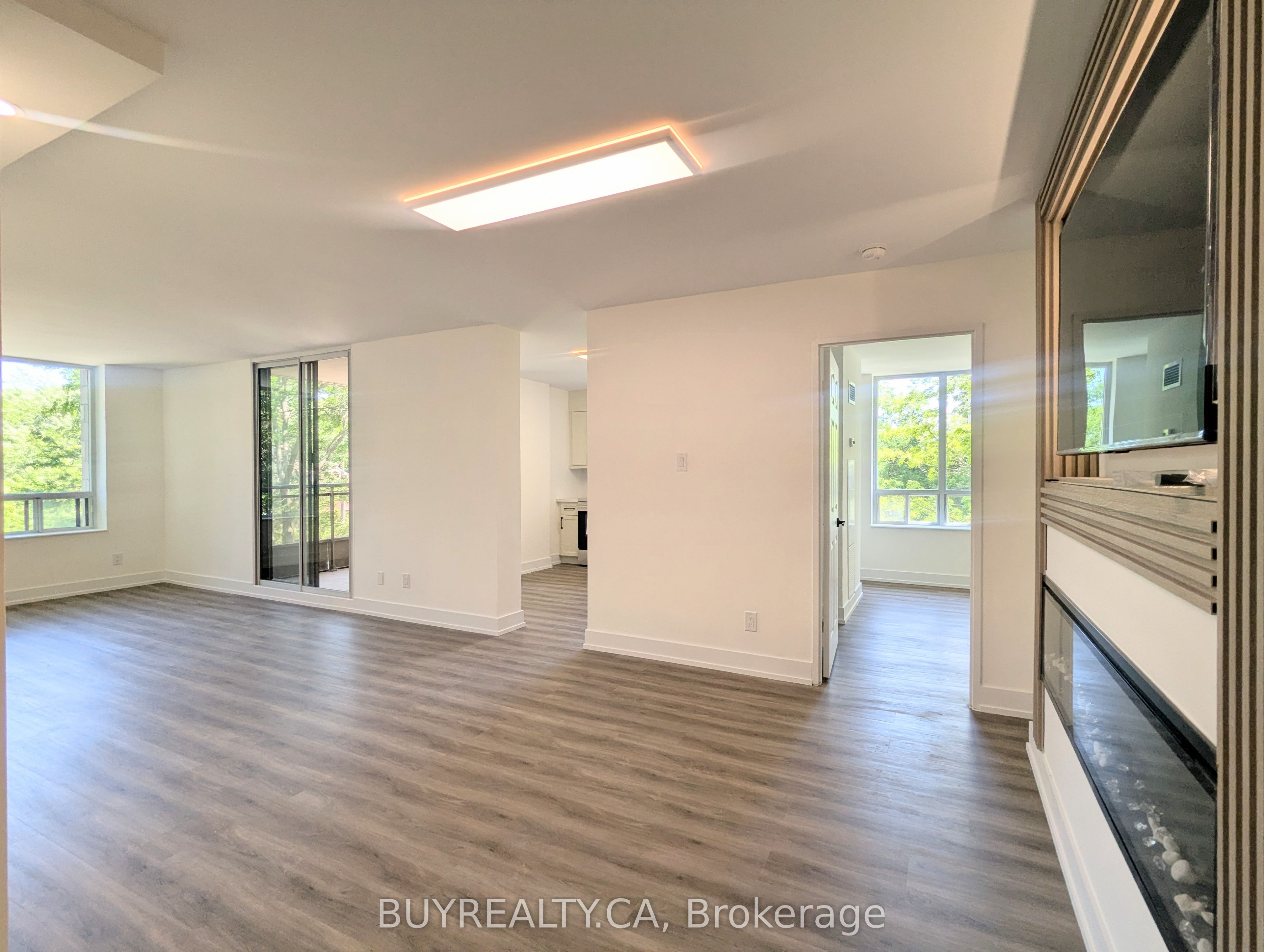 256 Doris Avenue 308, Toronto, ON M2N 6X8 photo 2