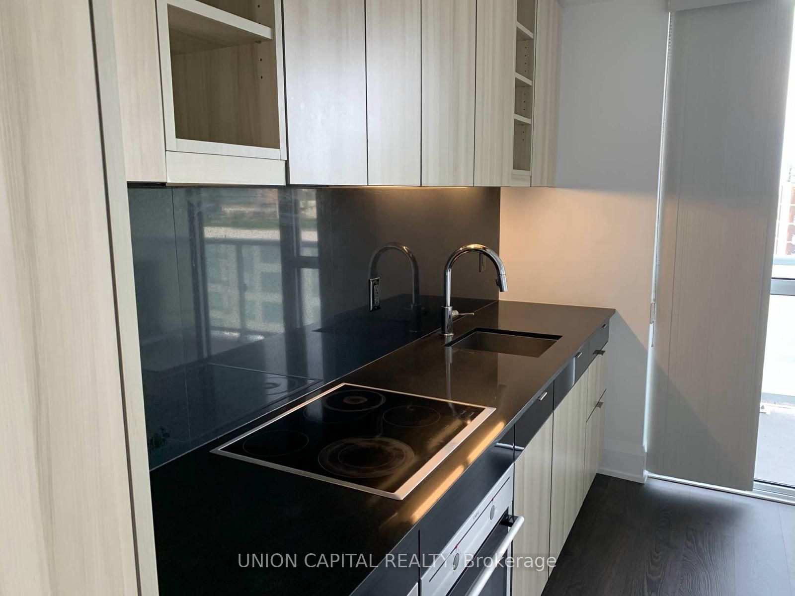 101 Erskine Avenue 906, Toronto, ON M4P 0C5 photo 4
