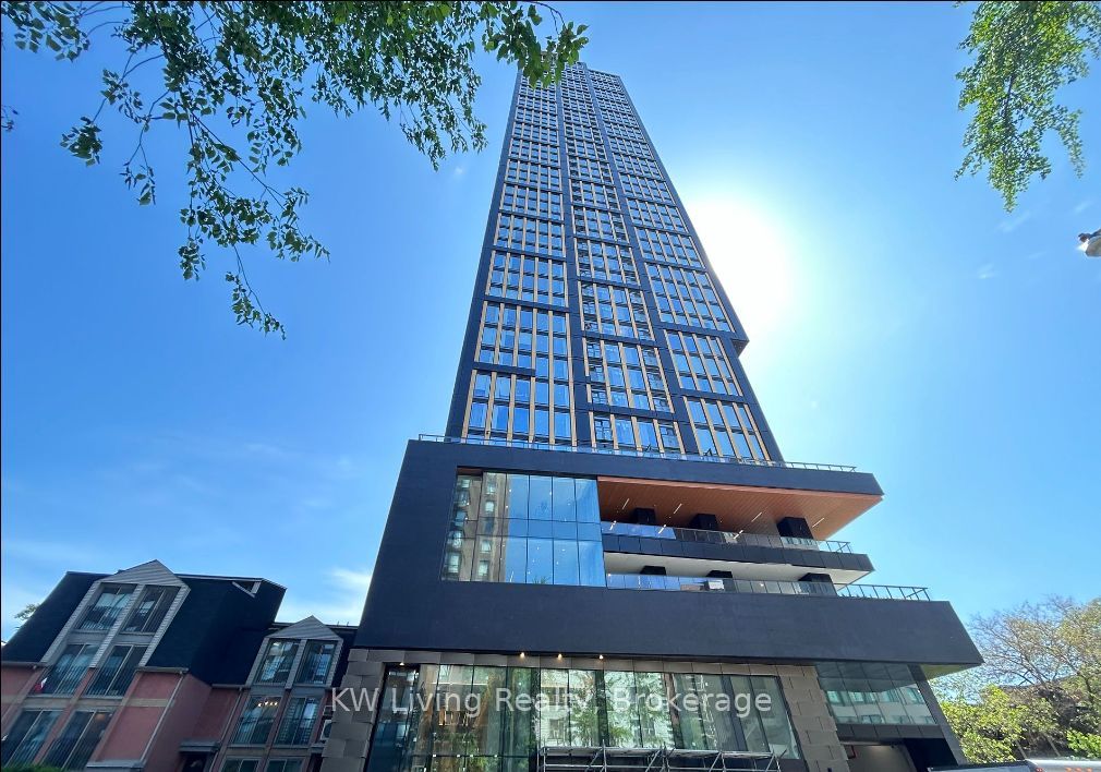 319 Jarvis Street 2012, Toronto, ON M5B 0C8