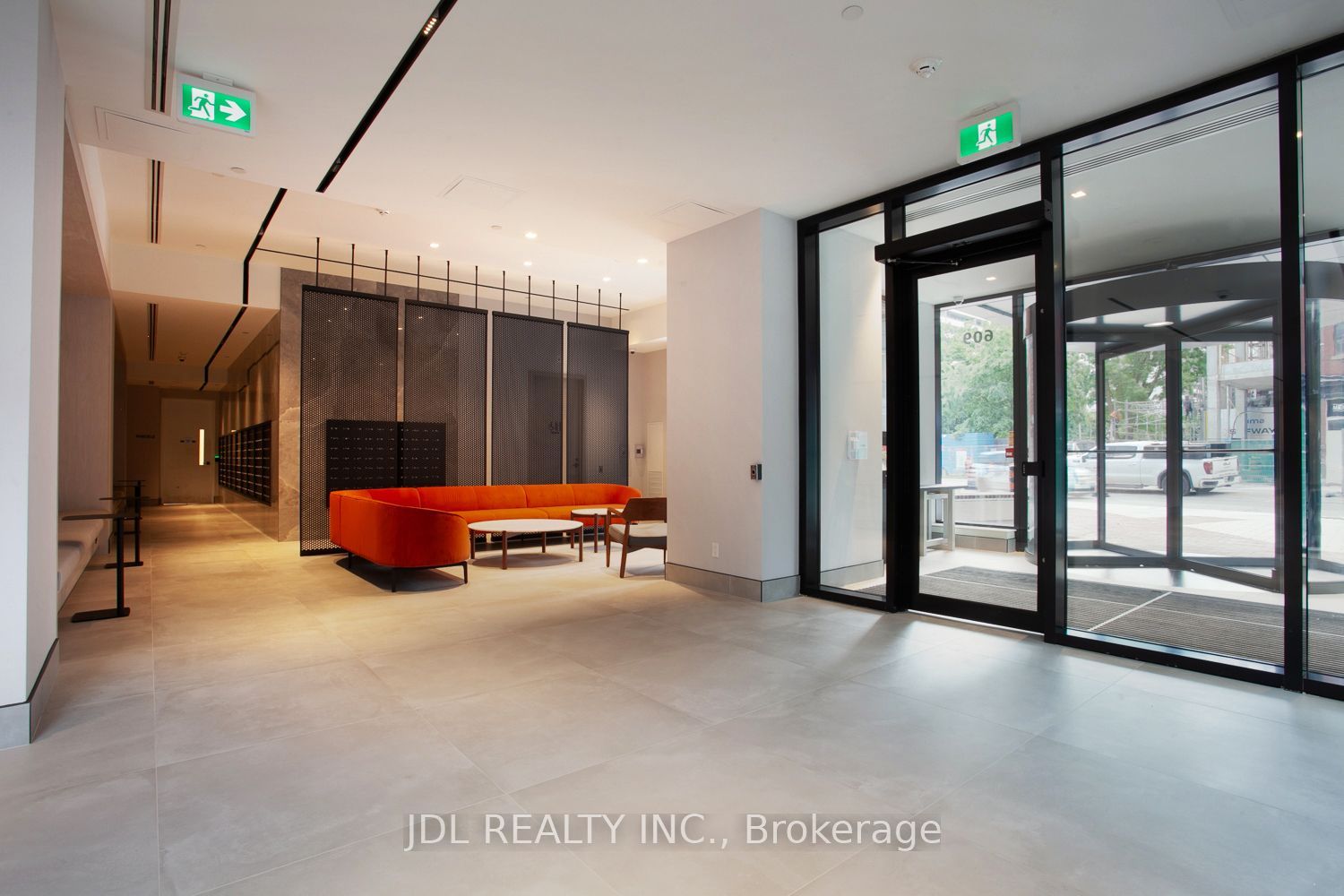 609 Sherbourne Street 3709, Toronto, ON M4X 0A4 photo 4