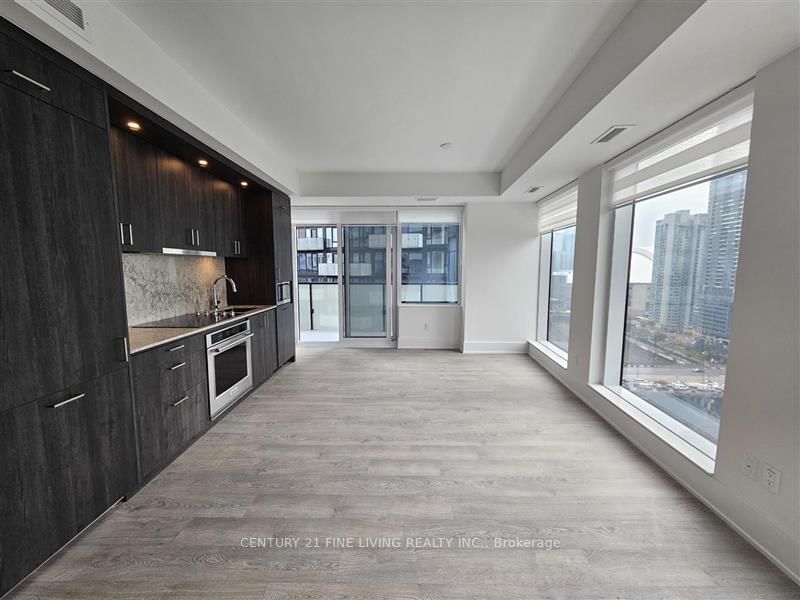 470 front Street 1312, Toronto, ON M5V 4A4
