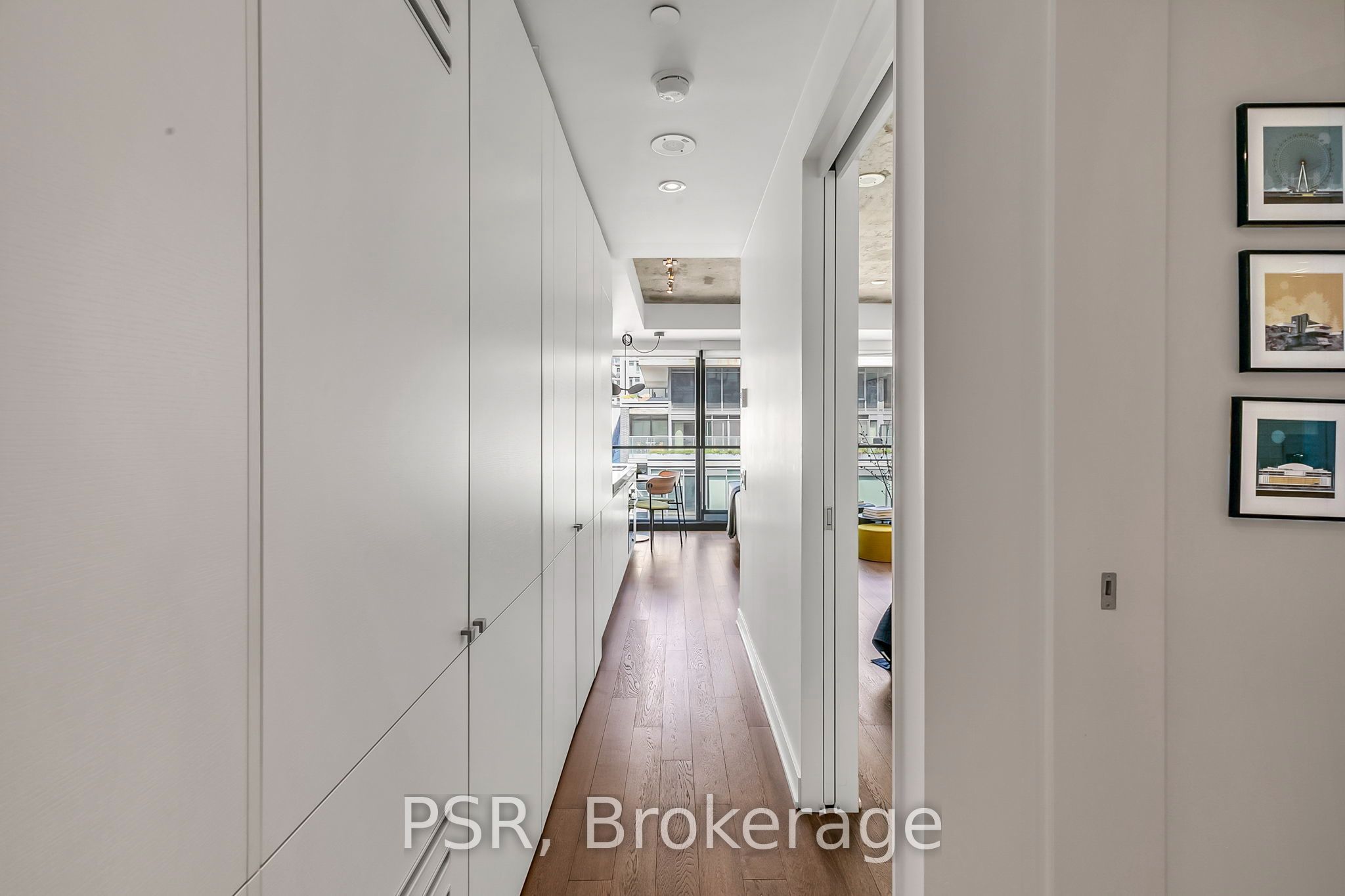 629 King Street W 620, Toronto, ON M5V 1M5 photo 3