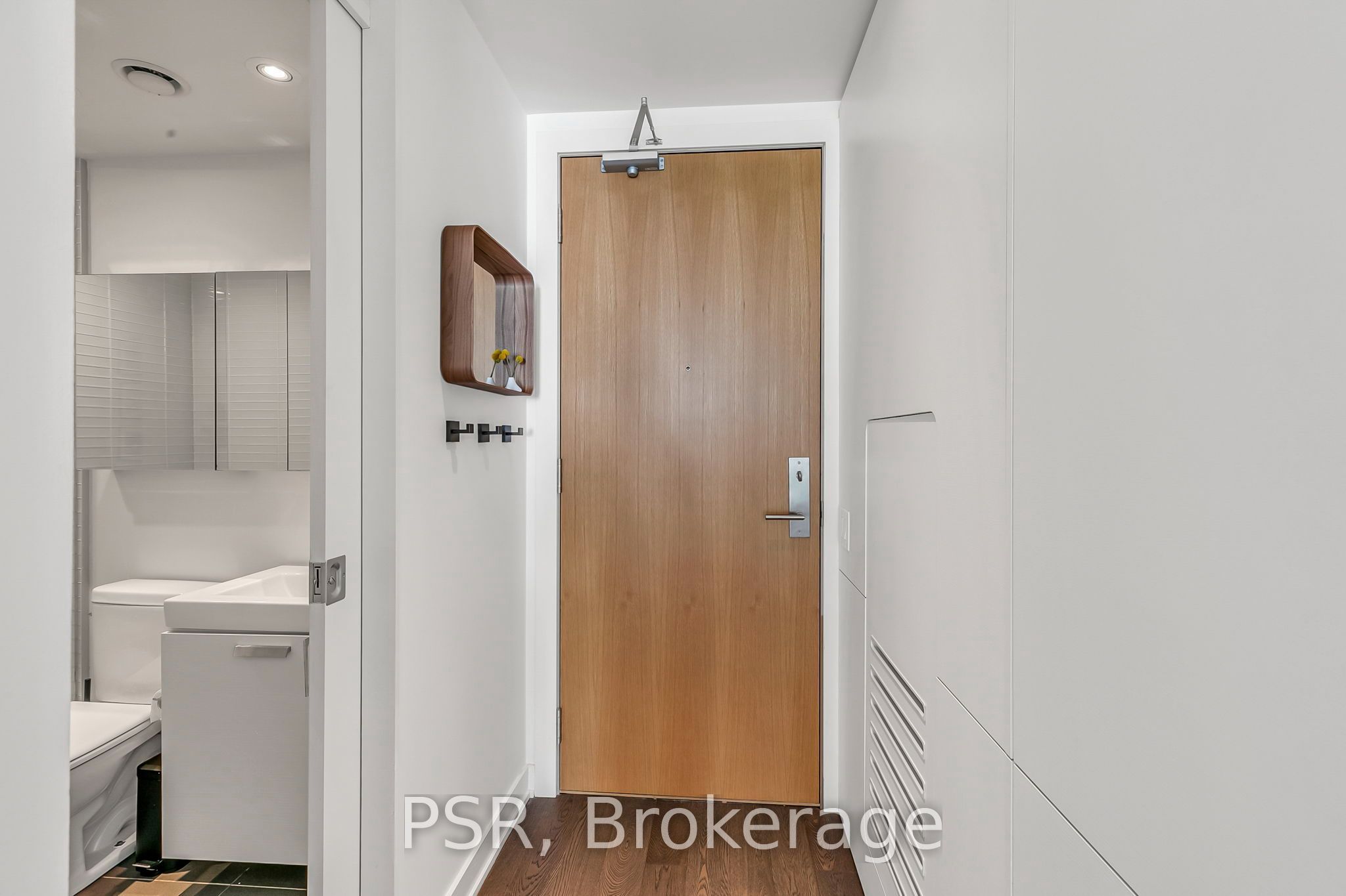 629 King Street W 620, Toronto, ON M5V 1M5 photo 4