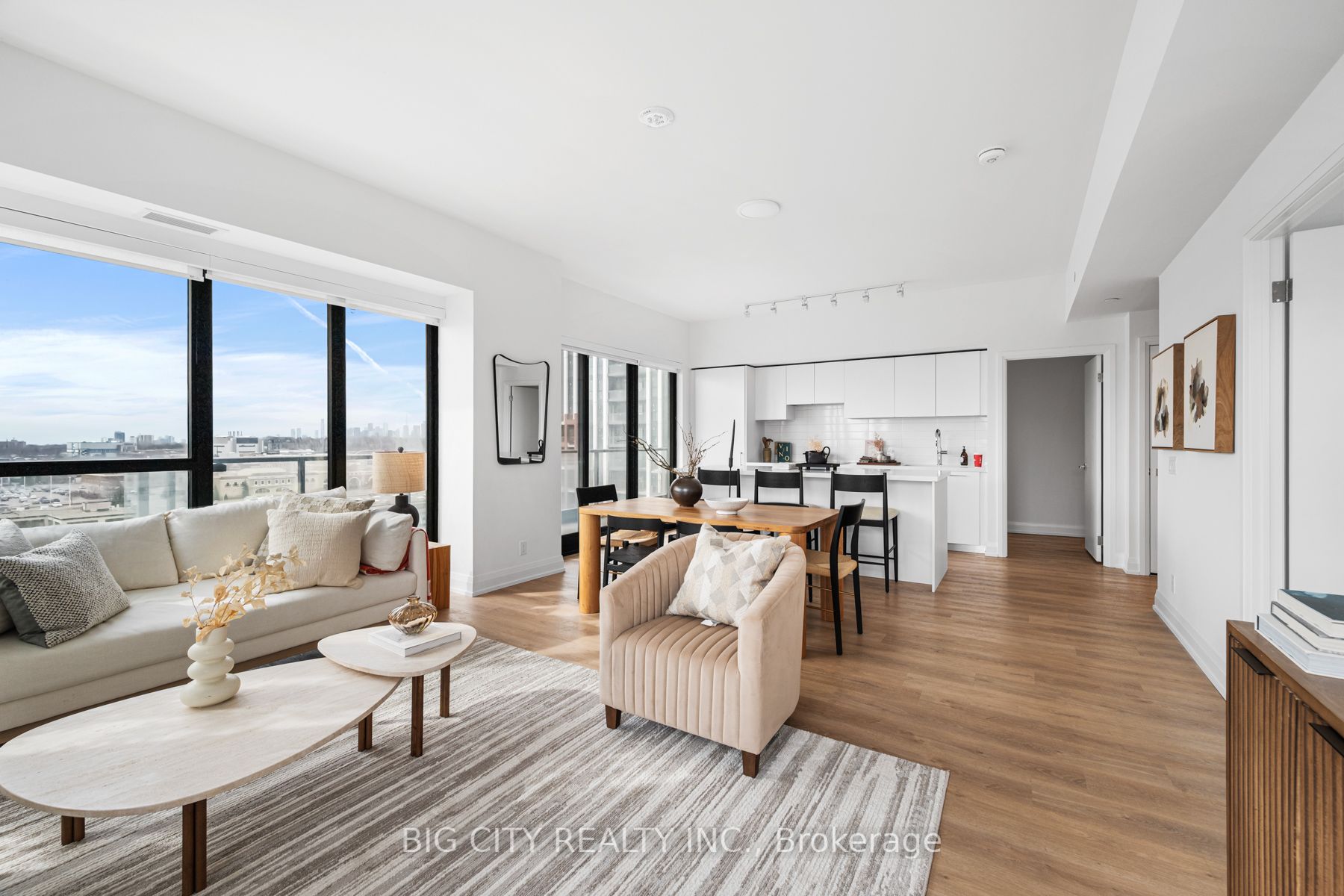36 Brentcliffe Road 816, Toronto, ON M4G 0E1 photo 5