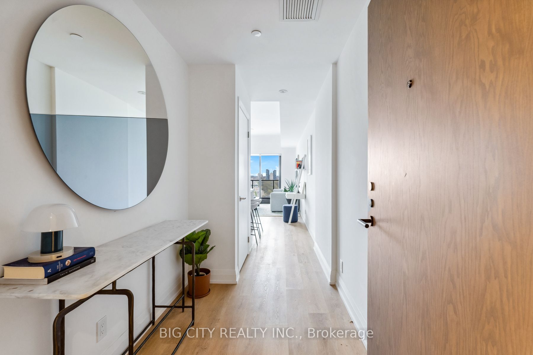 36 Brentcliffe Road 1110, Toronto, ON M4G 0E1 photo 4