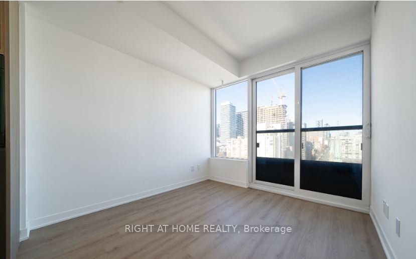 319 Jarvis Street 4505, Toronto, ON M5B 0C8 photo 3