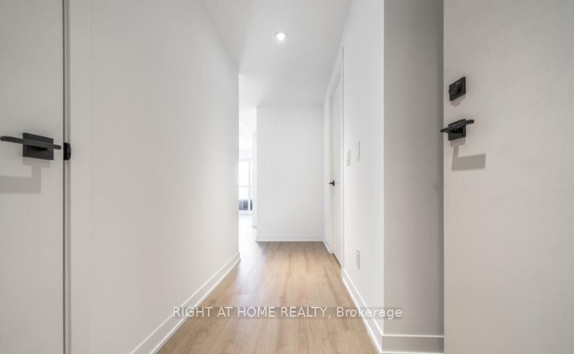 319 Jarvis Street 4505, Toronto, ON M5B 0C8 photo 4