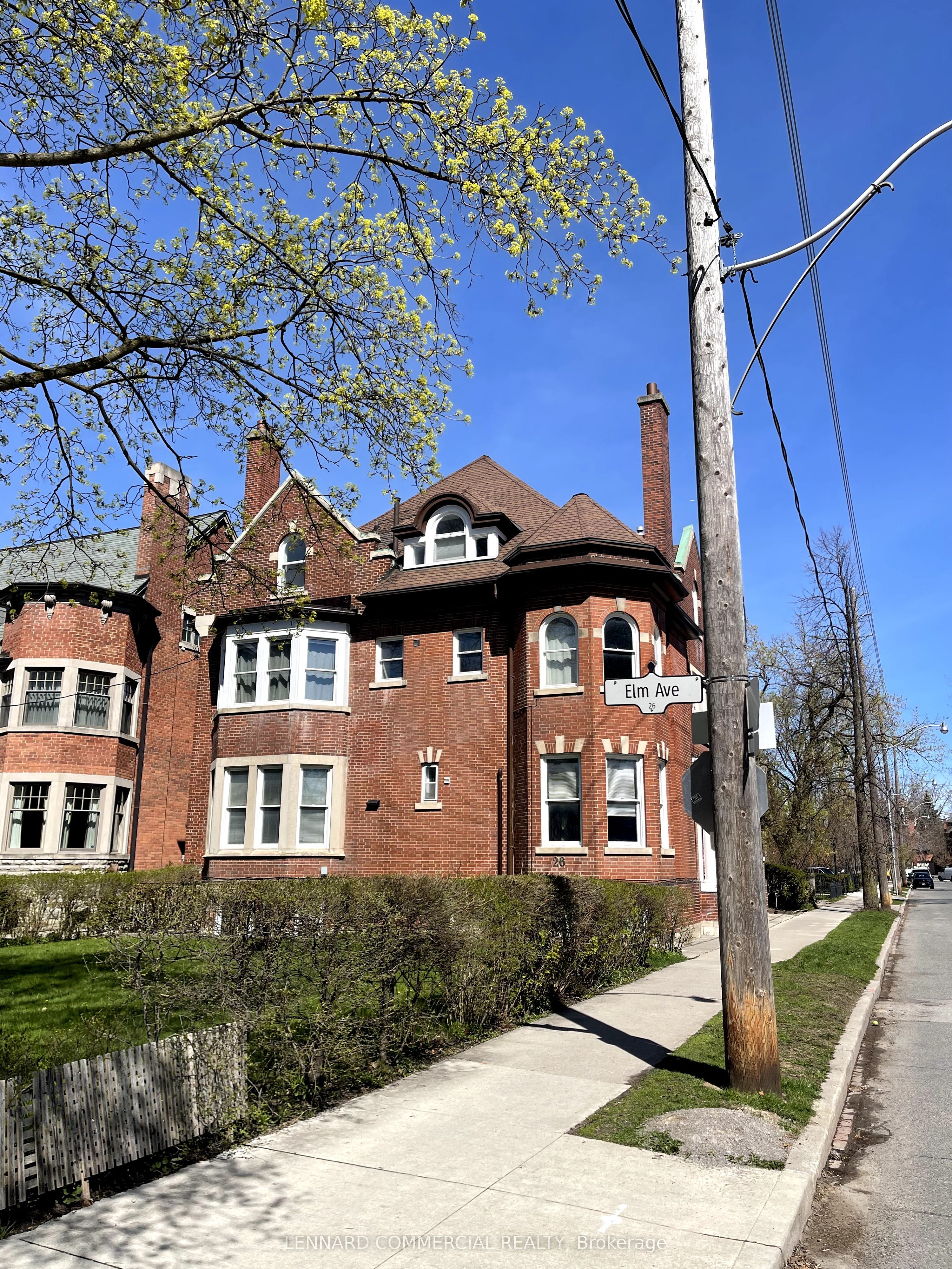 26 Elm Avenue 5, Toronto, ON M4W 1N3 photo 2