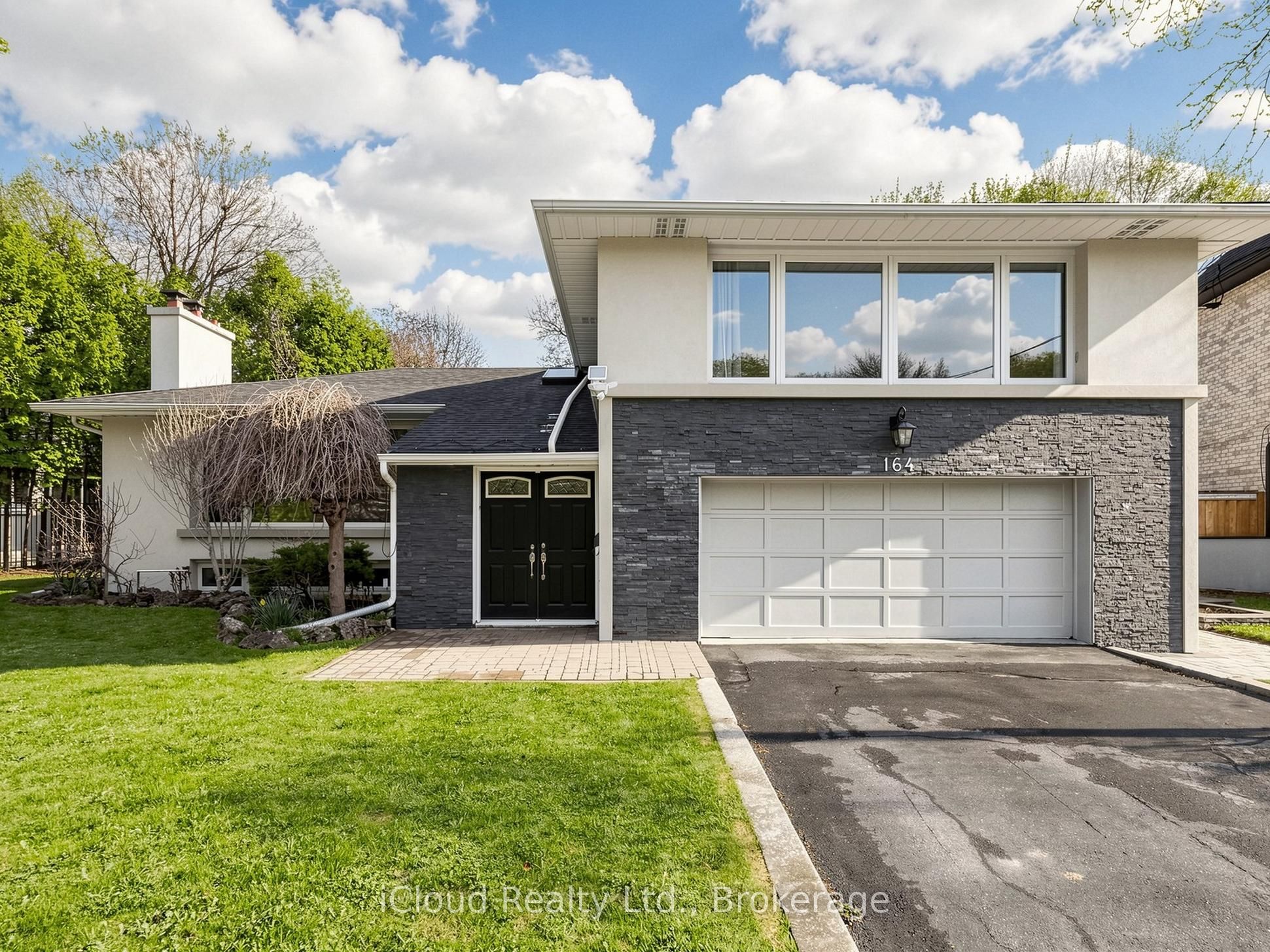 164 Munro Boulevard, Toronto, ON M2P 1C8 photo 4