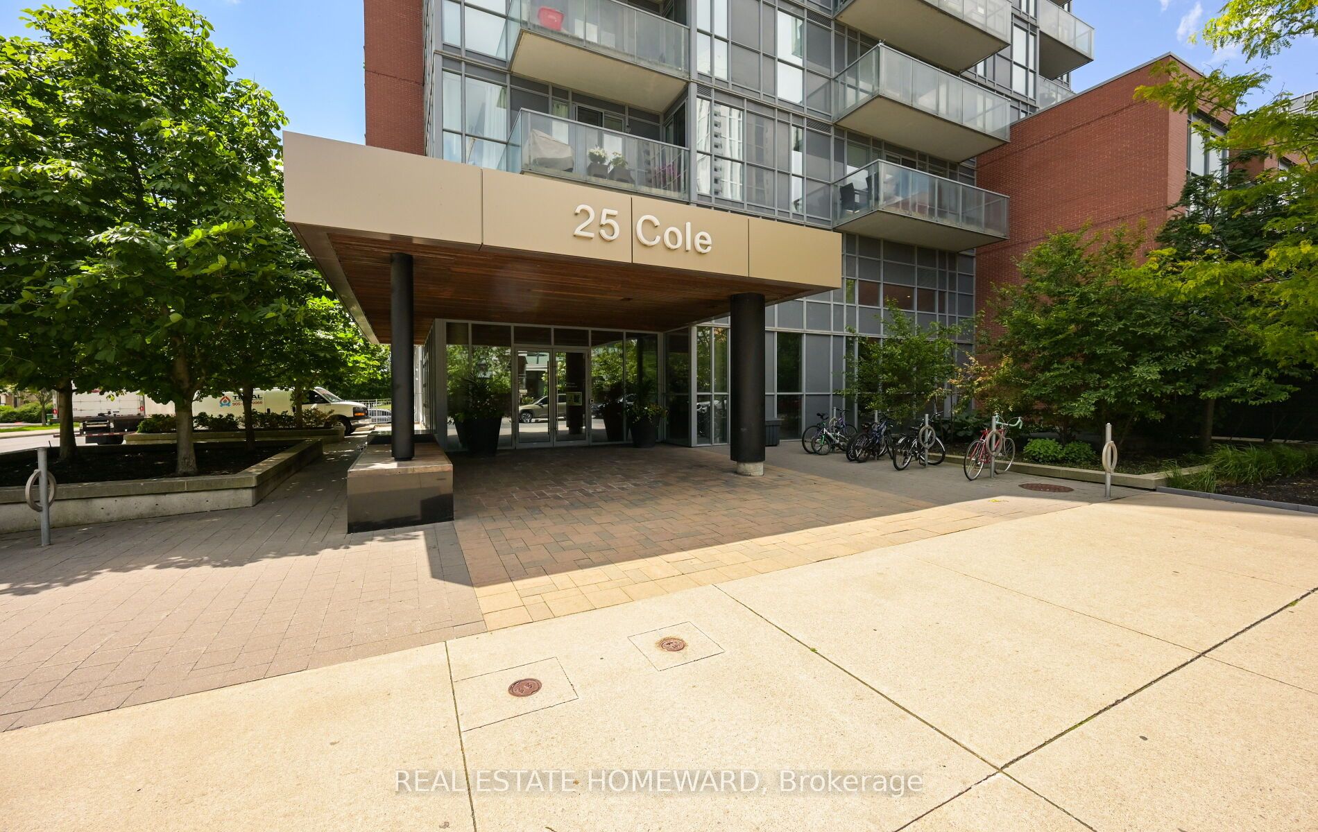 25 Cole Street 926, Toronto, ON M5A 4M3 photo 2