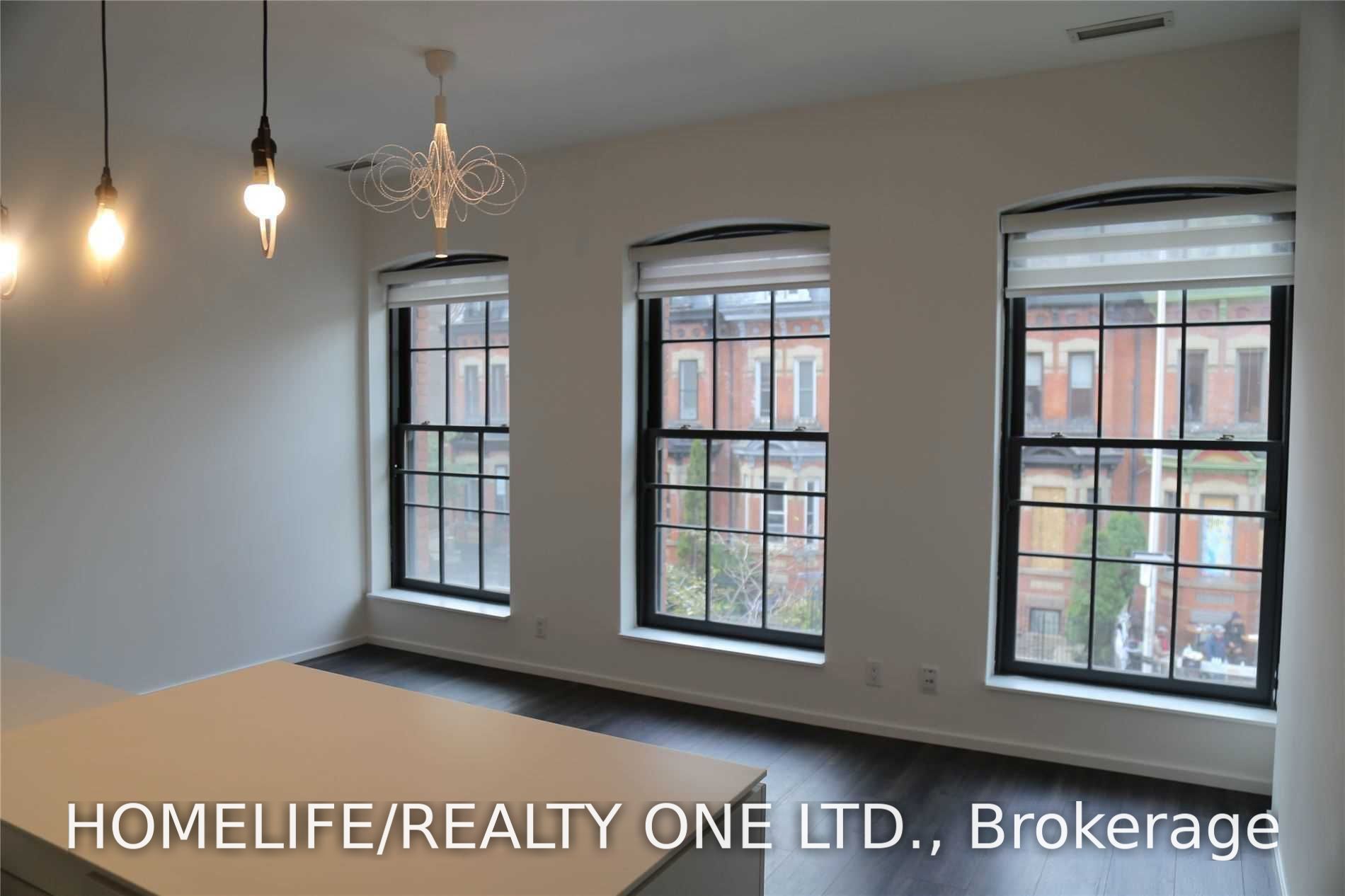 5 St Joseph Street 217, Toronto, ON M4Y 1J6 photo 5