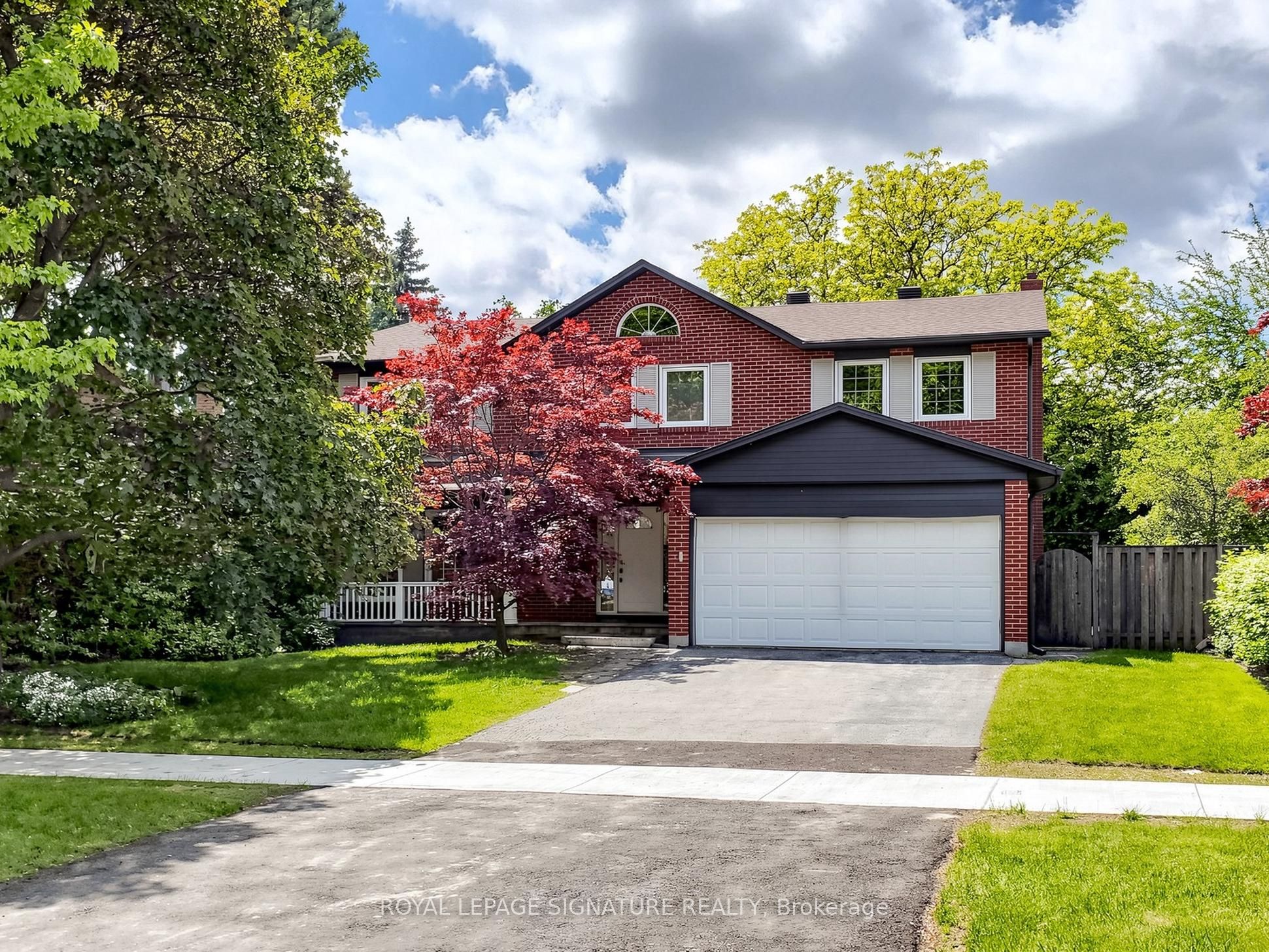 164 Banbury Road, Toronto, ON M3B 2L8
