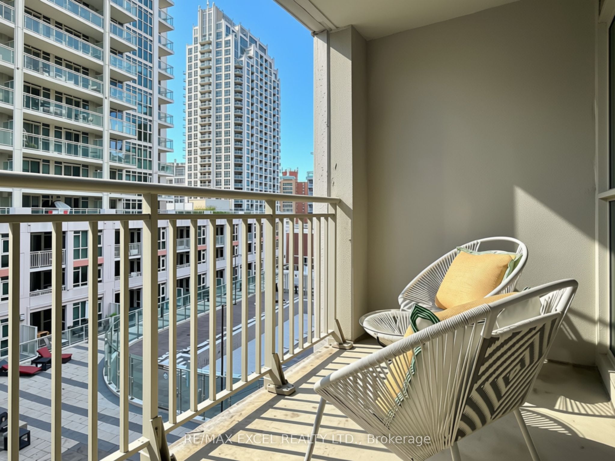 35 Bastion Street 720, Toronto, ON M5V 0C2 photo 5