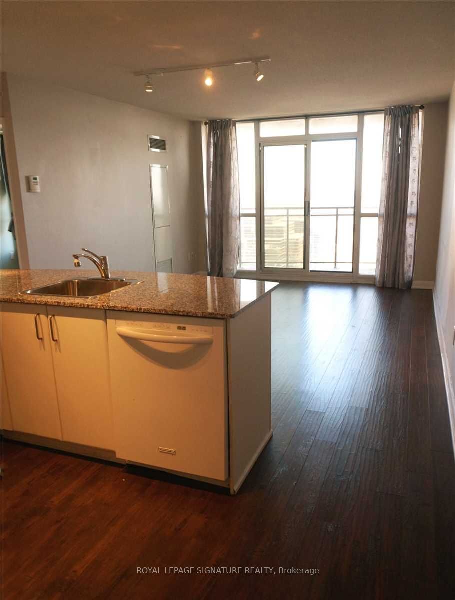 33 Sheppard Avenue E 2611, Toronto, ON M2N 7K1 photo 3