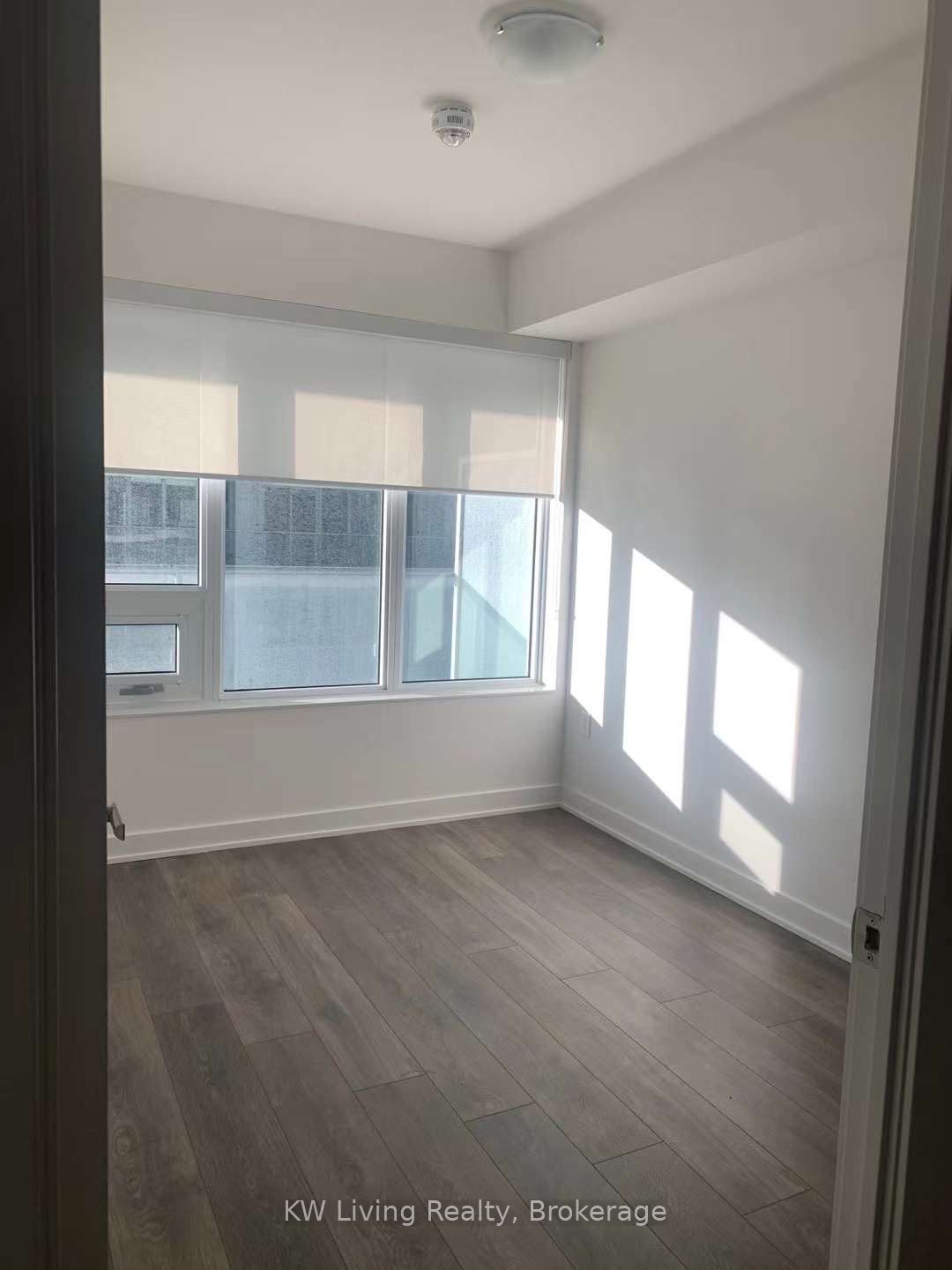 195 Redpath Avenue 1116, Toronto, ON M4P 0E4 photo 4