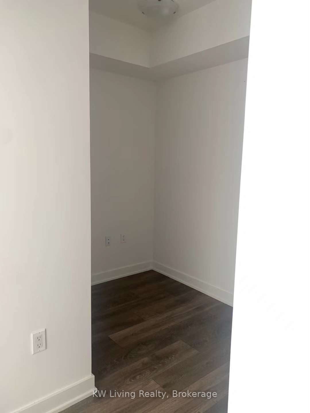 195 Redpath Avenue 1116, Toronto, ON M4P 0E4 photo 5