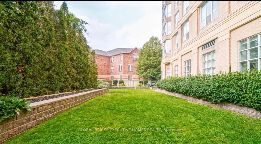 21 Overlea Boulevard 1309, Toronto, ON M4H 1P2