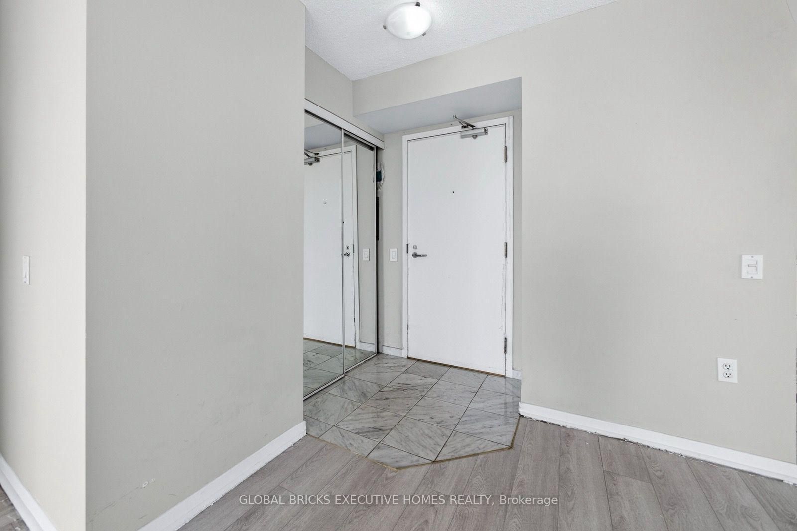 21 Overlea Boulevard 1309, Toronto, ON M4H 1P2 photo 5