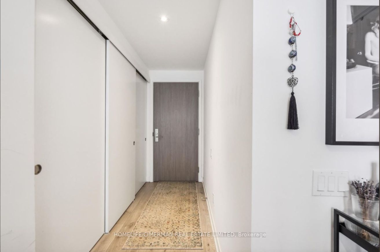 161 Roehampton Avenue 3608, Toronto, ON M4P 0C8