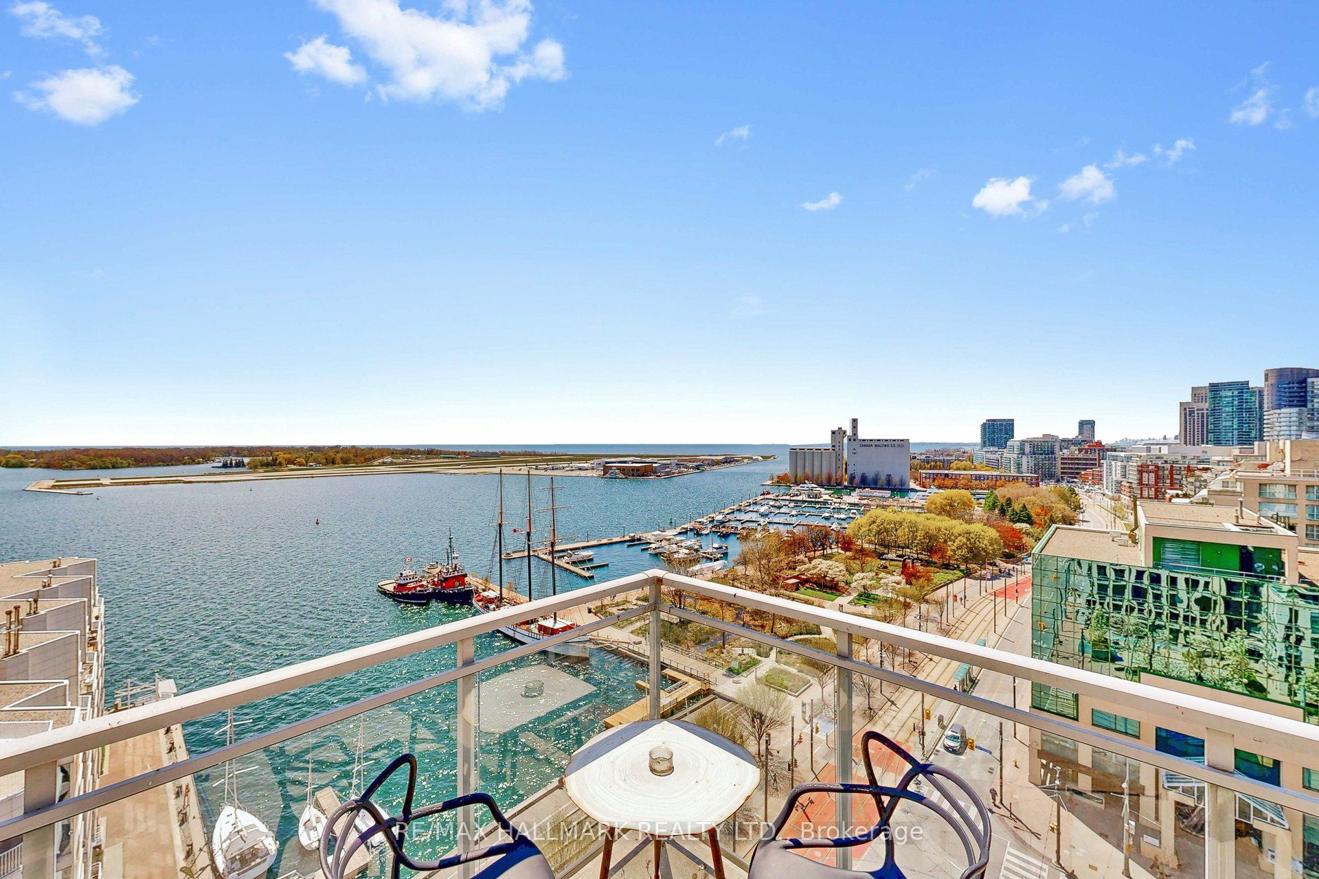 410 Queens Quay W 1516, Toronto, ON M5V 3T1 photo 2