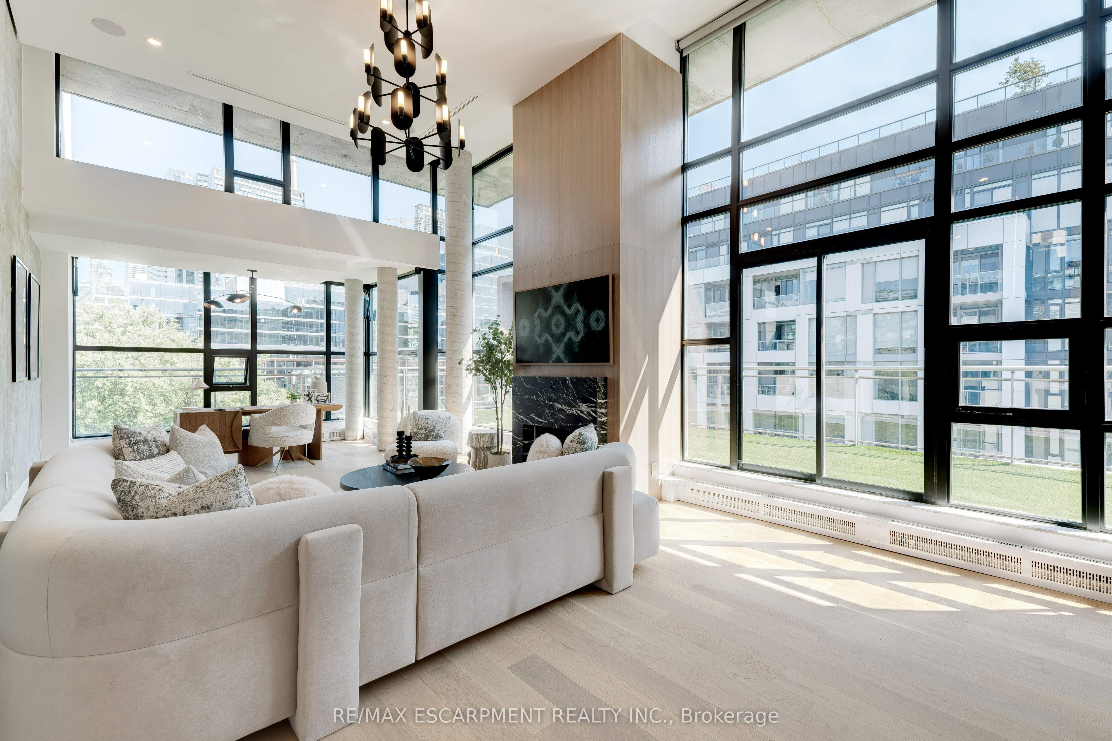 20 Niagara Street PH1, Toronto, ON M5V 3L8 photo 5