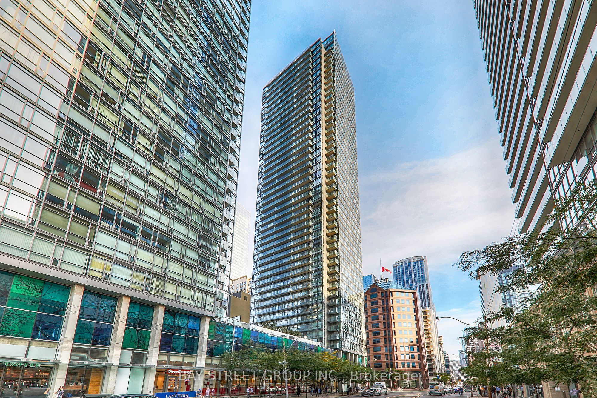 38 Grenville Street 1309, Toronto, ON M4Y 1A5