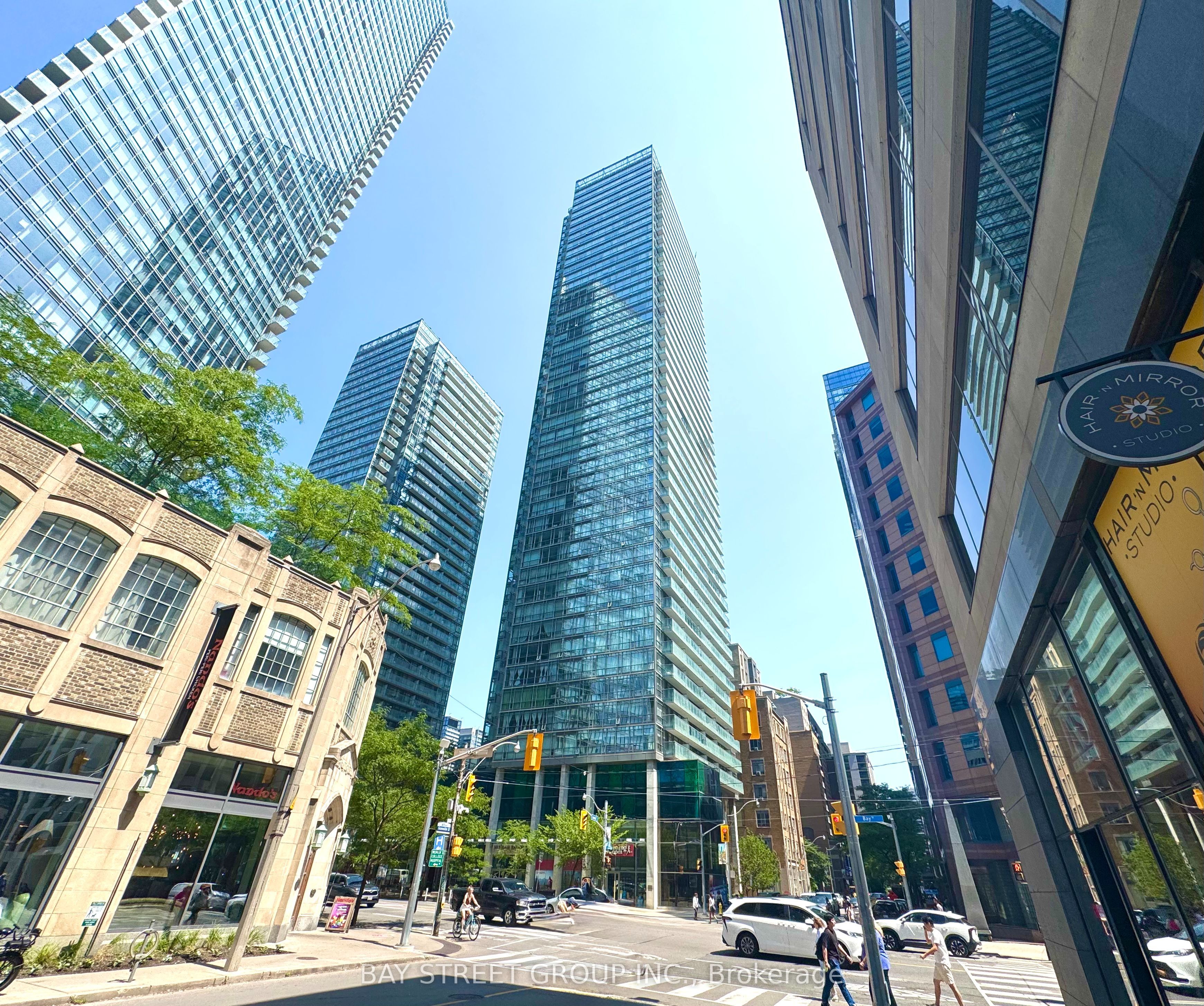 38 Grenville Street 1309, Toronto, ON M4Y 1A5 photo 4