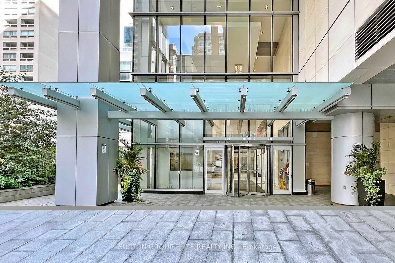 386 Yonge Street 2903, Toronto, ON M5B 0A5 photo 2