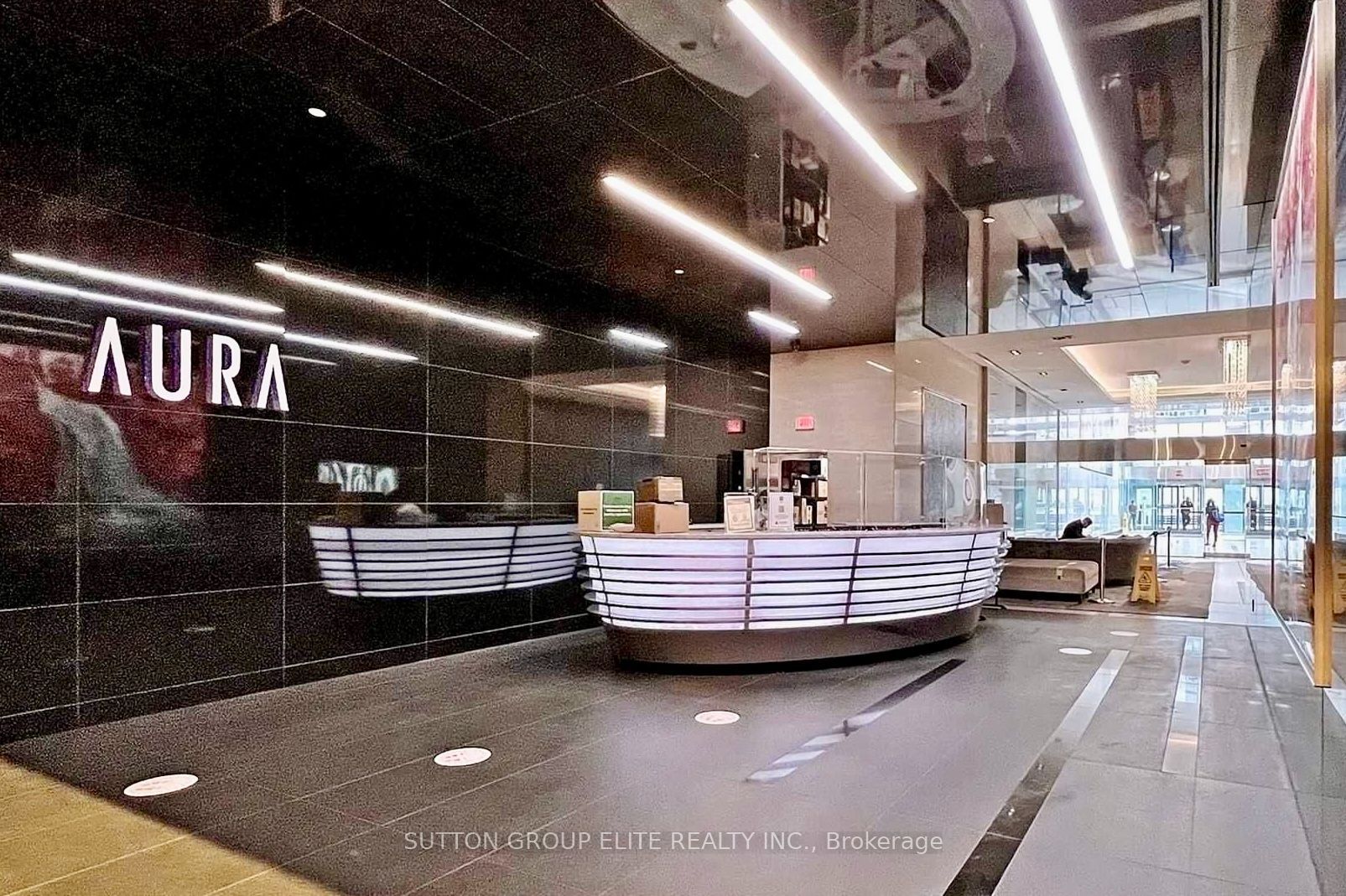 386 Yonge Street 2903, Toronto, ON M5B 0A5 photo 4