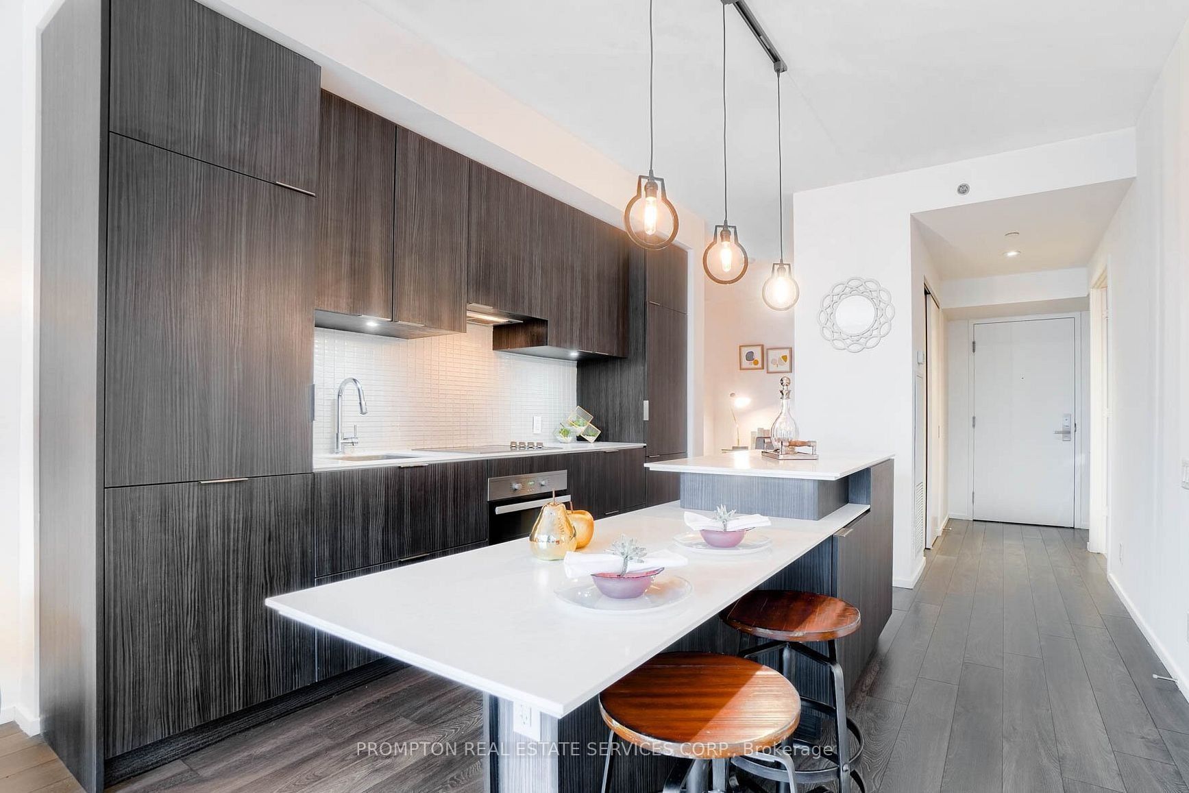 5 St Joseph Street 3009, Toronto, ON M4Y 1J6 photo 4