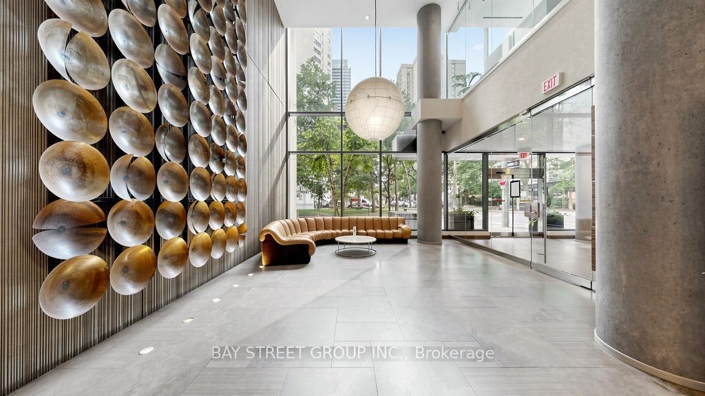 75 St Nicholas Street 311, Toronto, ON M4Y 0A5 photo 5