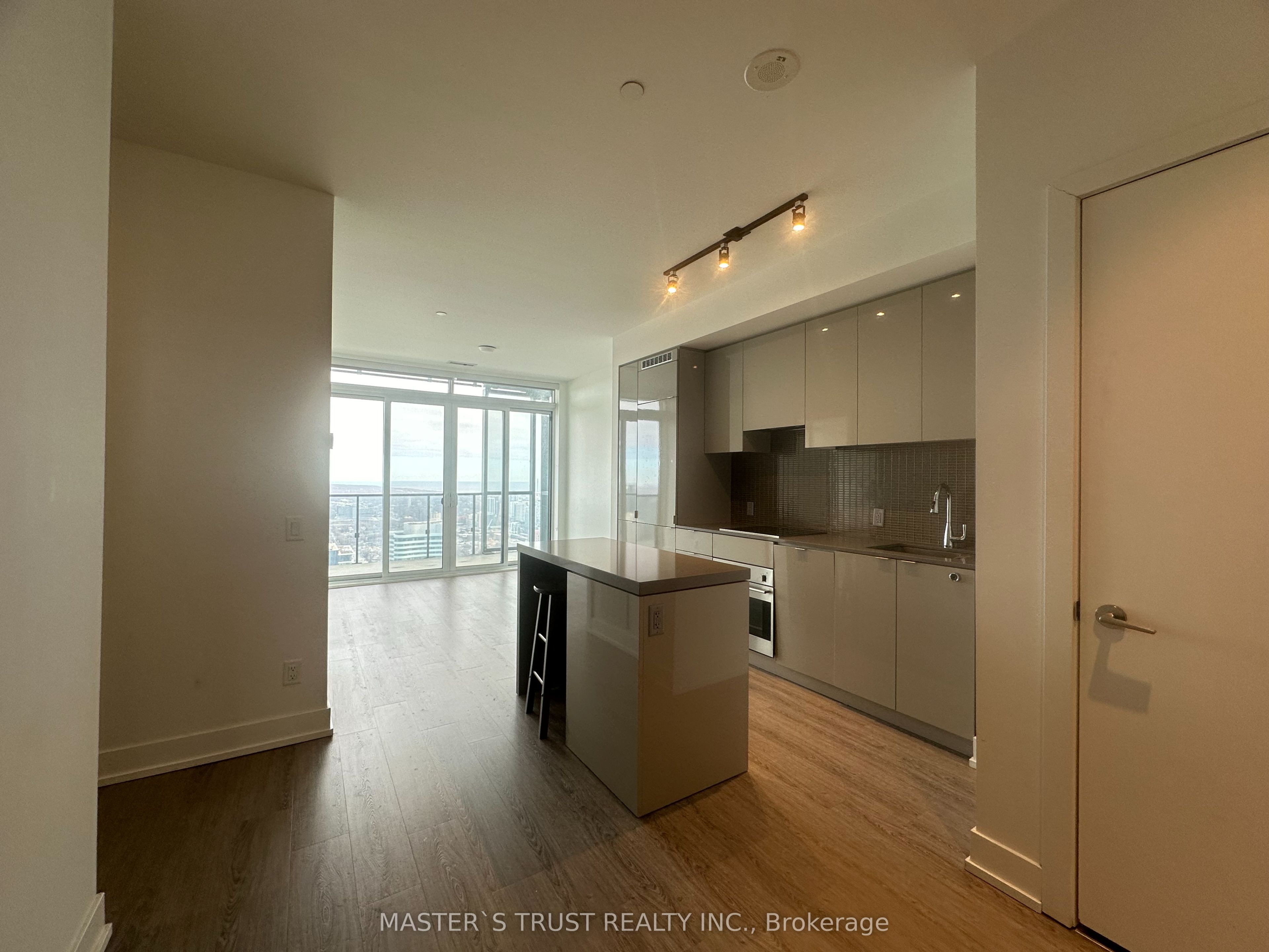 7 Grenville Street 5806, Toronto, ON M4Y 0E9 photo 4