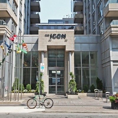 250 Wellington Street W 1128, Toronto, ON M5V 3P6