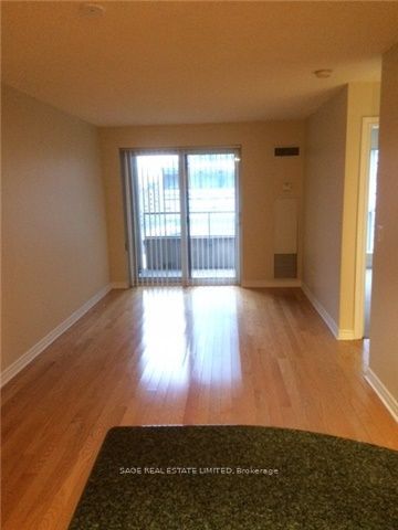 250 Wellington Street W 1128, Toronto, ON M5V 3P6 photo 2