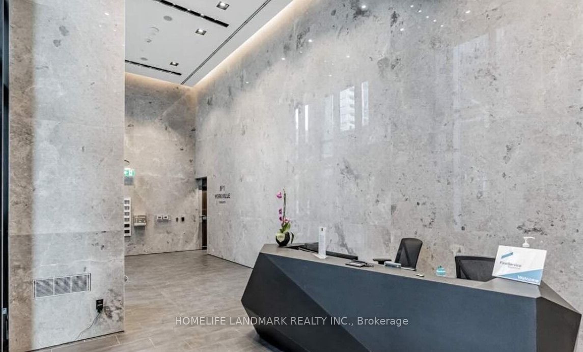 1 Yorkville Avenue 2409, Toronto, ON M4W 0B1 photo 5