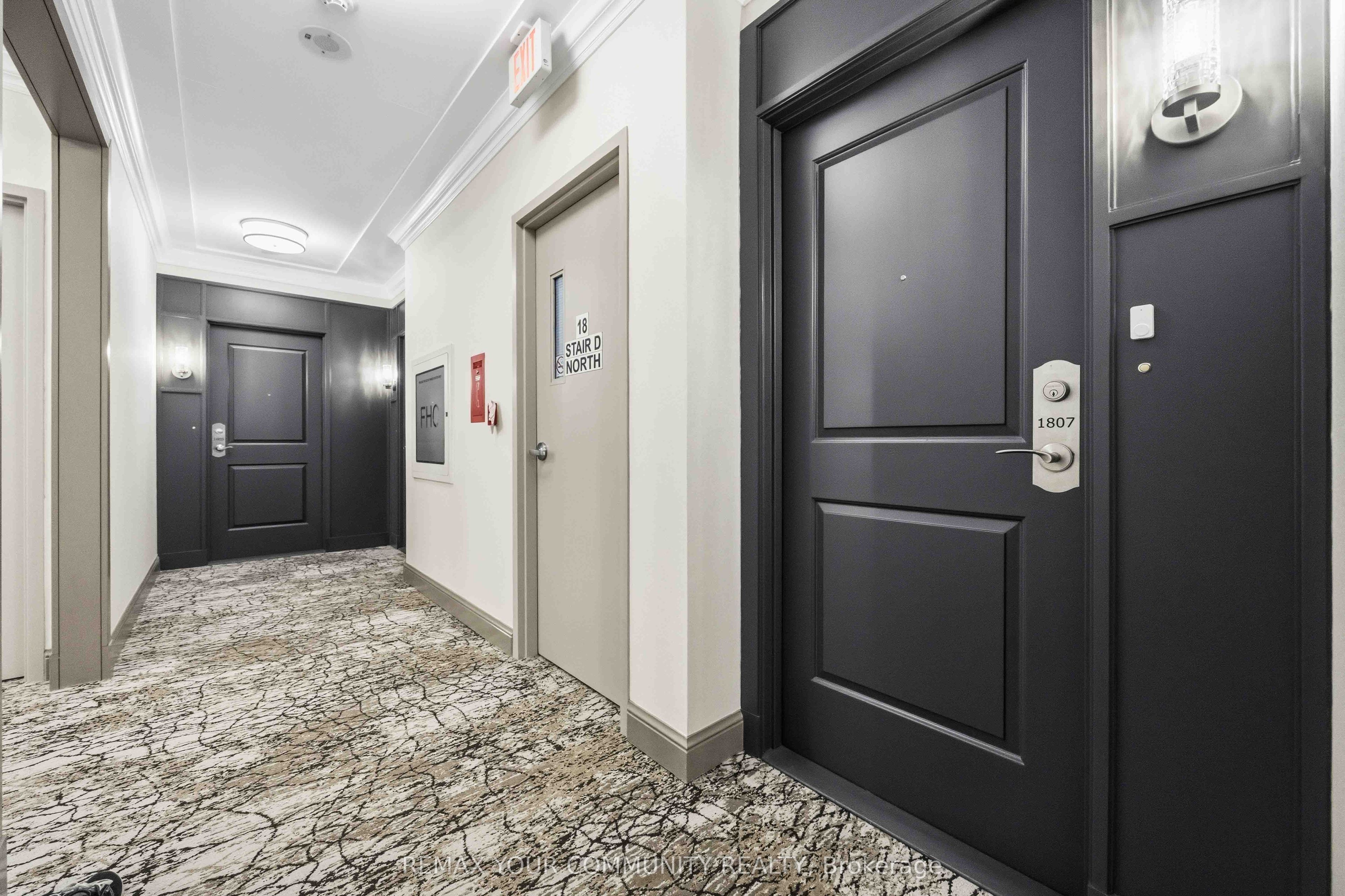 133 Wynford Drive 1807, Toronto, ON M3C 0J5 photo 4