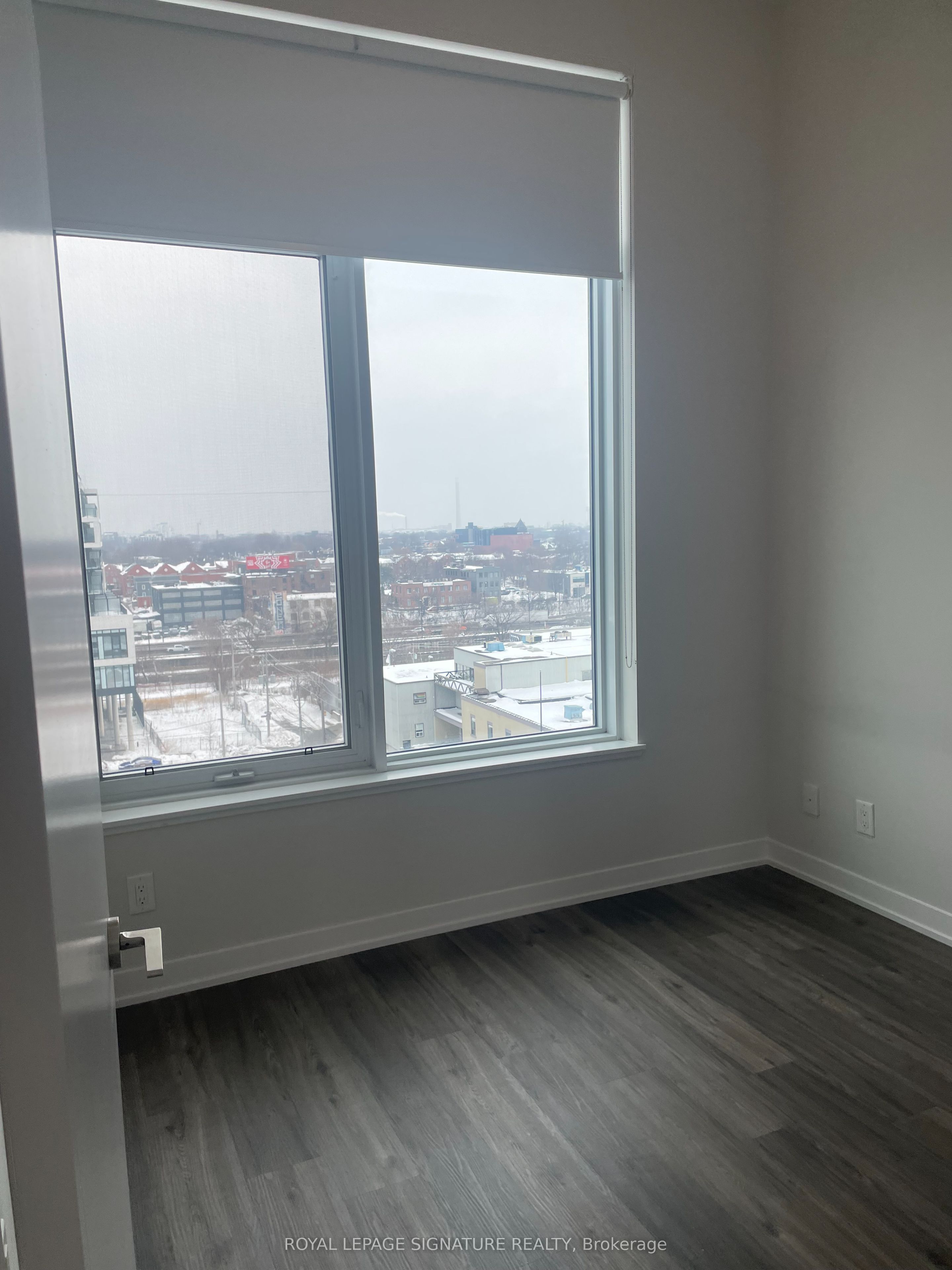 25 Nicholas Avenue 1504, Toronto, ON M5A 0M9 photo 5