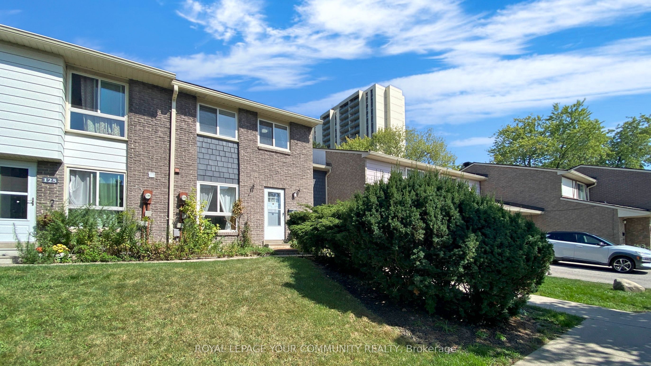 123 Rock Fern Way, Toronto, ON M2J 4N3
