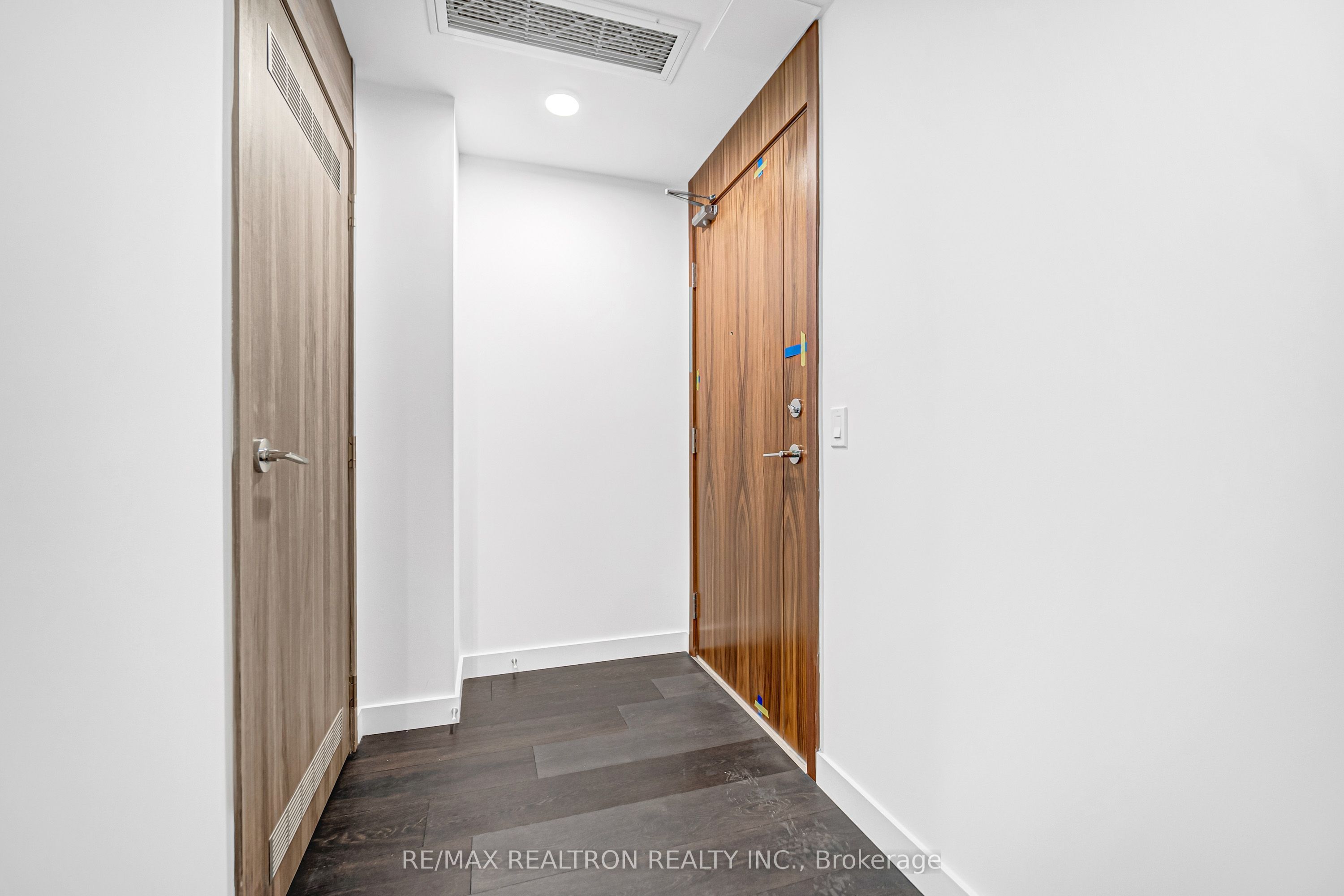 68 Esther Shiner Boulevard 1705, Toronto, ON M2K 0J6 photo 4