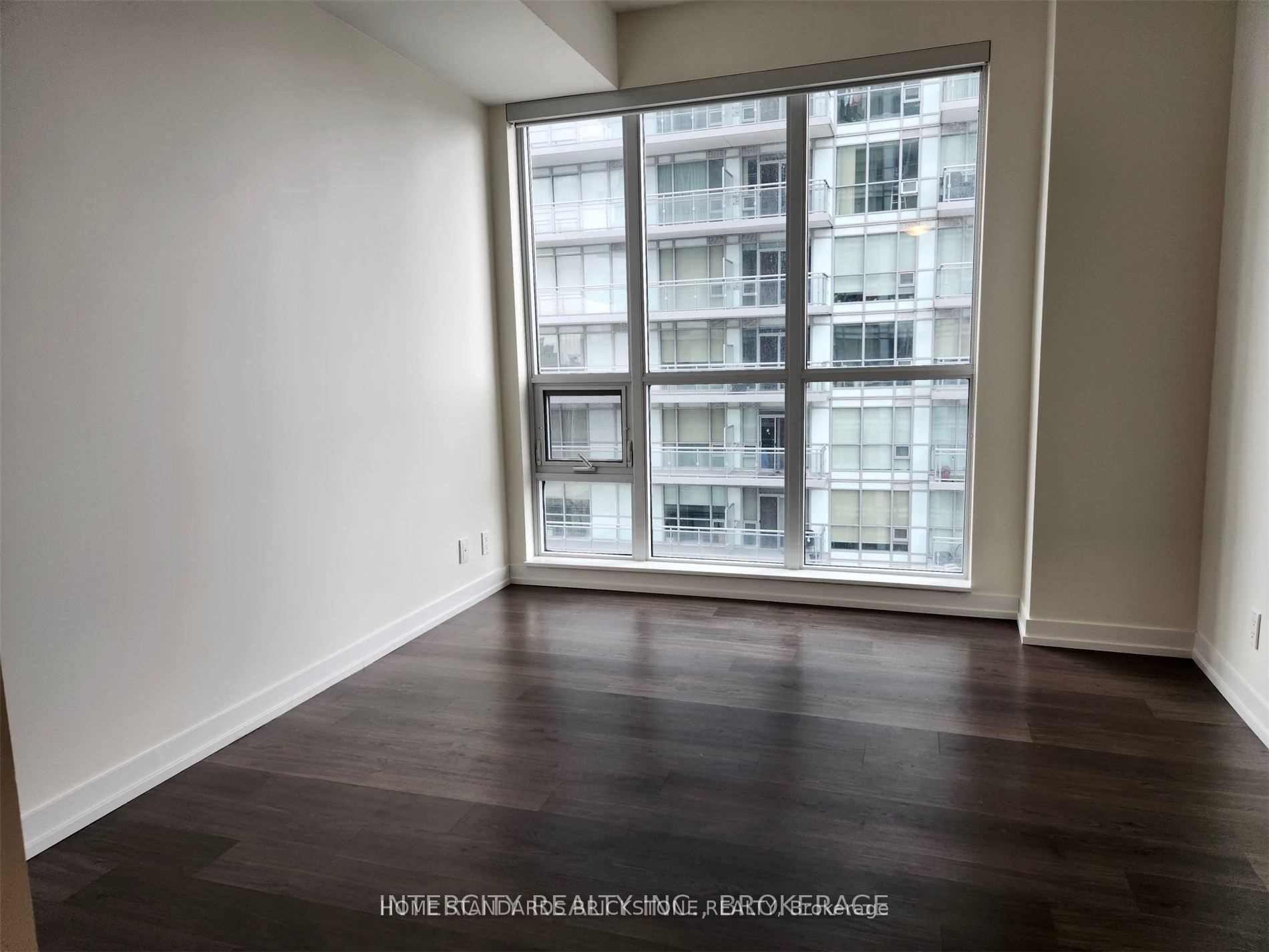 89 Dunfield Avenue 89, Toronto, ON M4S 0A4 photo 2