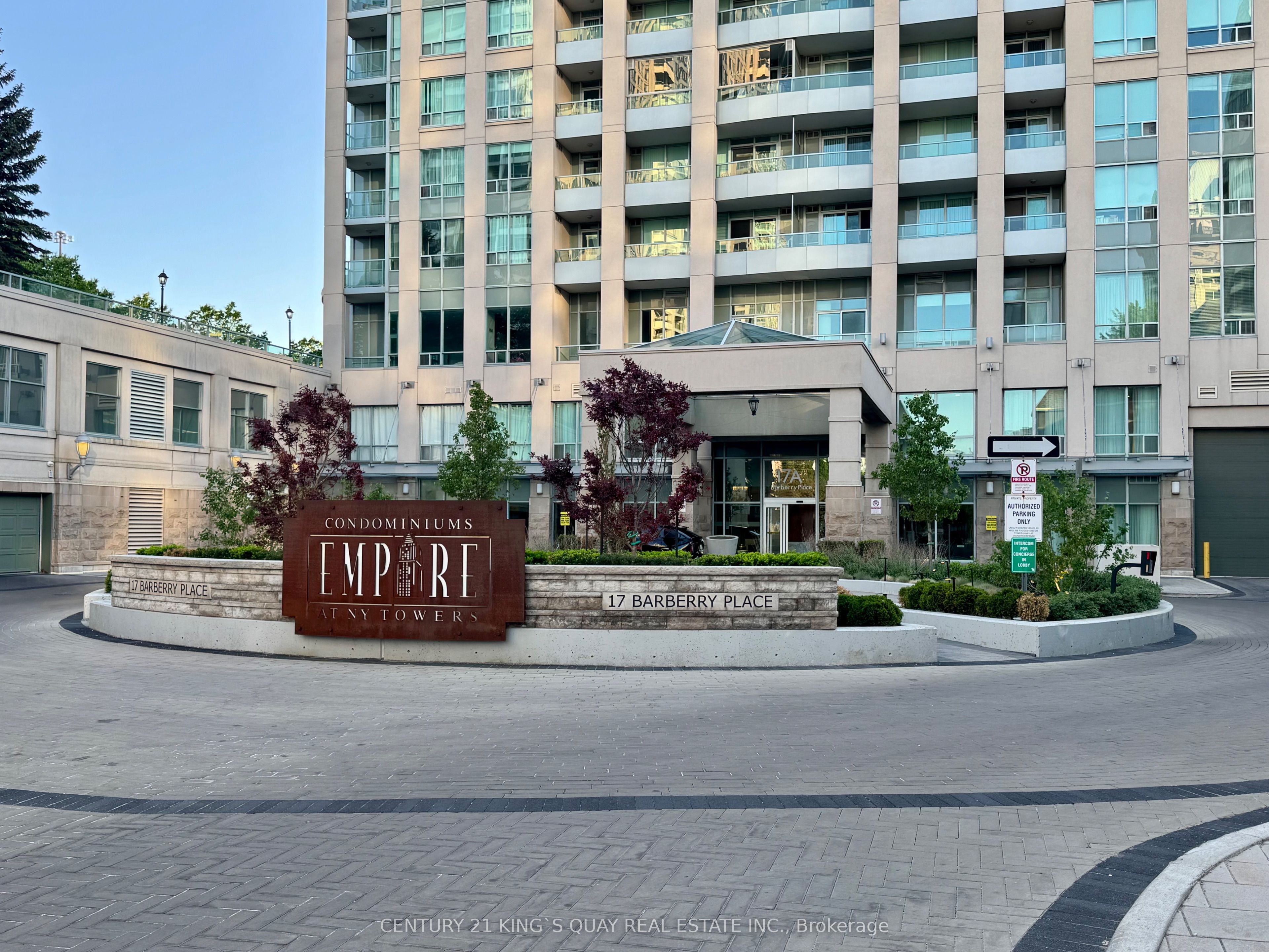 17 Barberry Place 2006, Toronto, ON M2K 3E2 photo 2