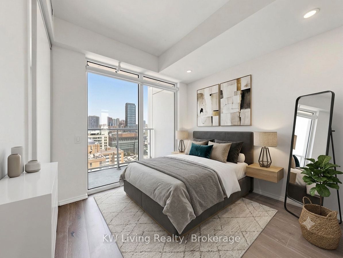 68 Shuter Street 2209, Toronto, ON M5B 0B4 photo 2