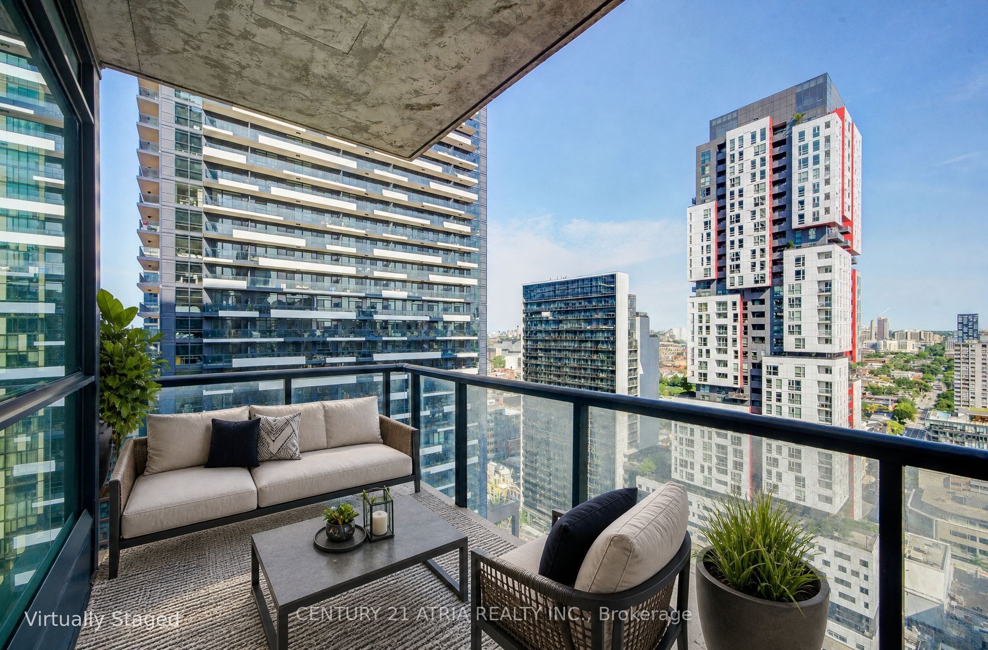290 Adelaide Street W 2404, Toronto, ON M5V 0P3 photo 5