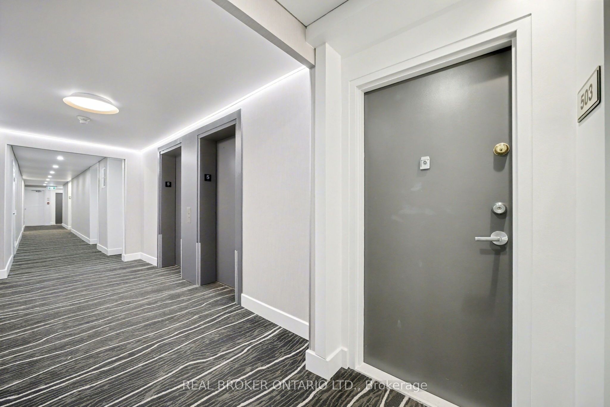 100 Canyon Avenue, Toronto, ON M3H 5T9 photo 4