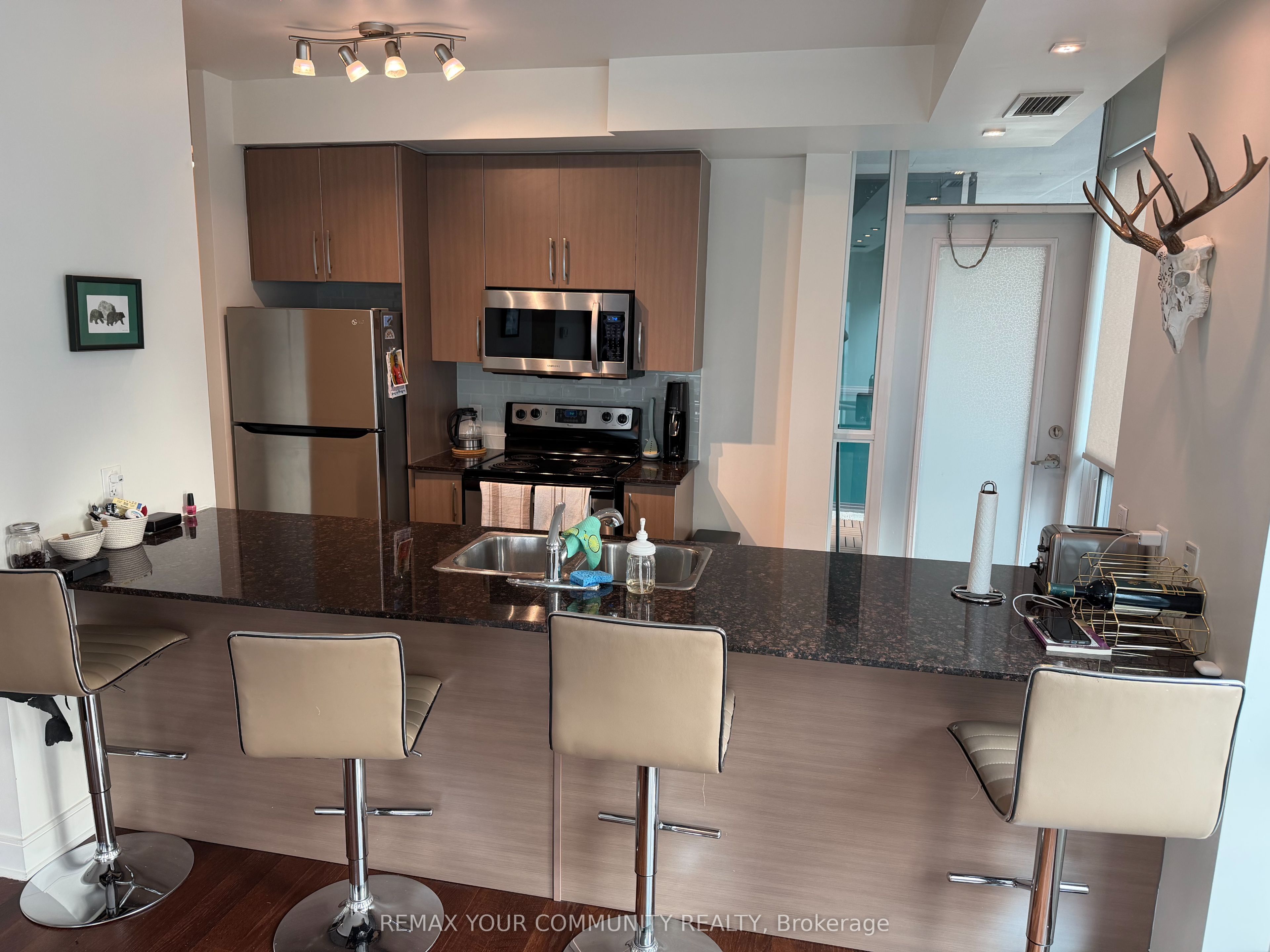 1 Scott Street 2907, Toronto, ON M5E 1A1 photo 5