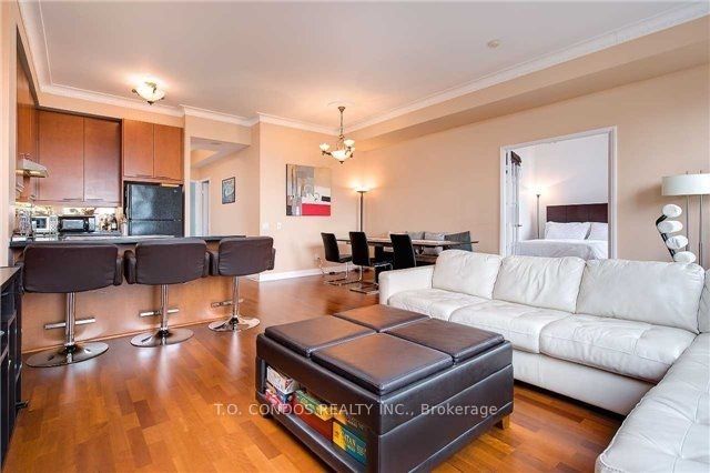 1121 Bay Street 2001, Toronto, ON M5S 3L9 photo 5