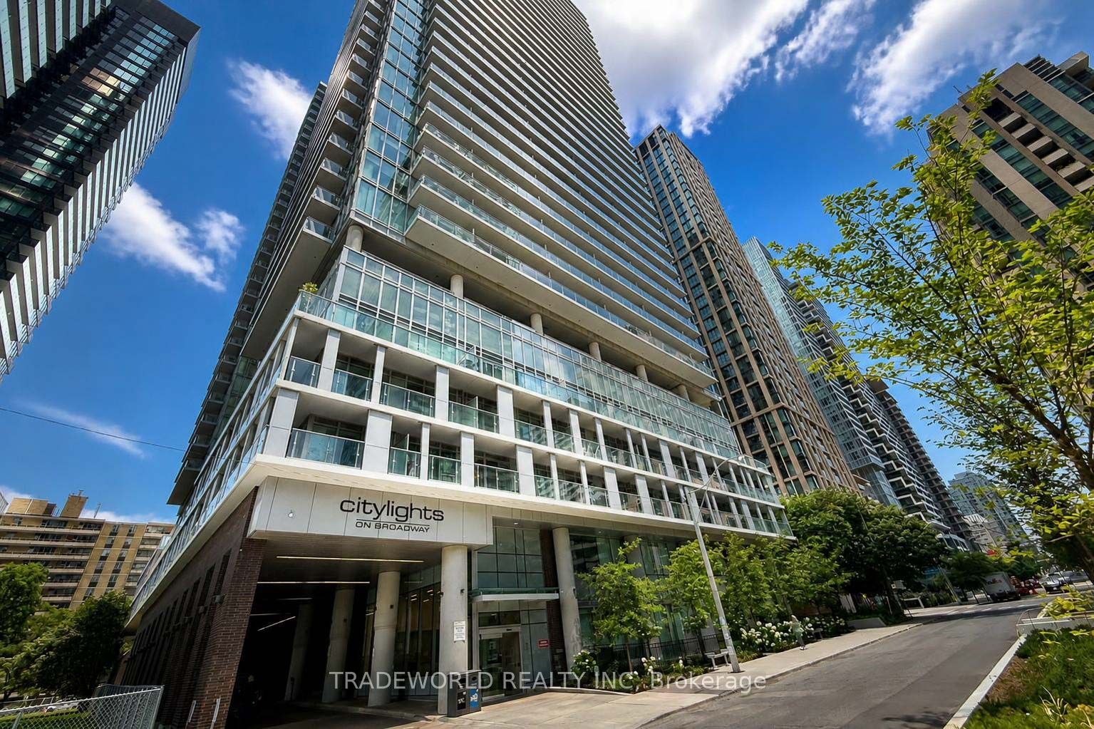99 Broadway Avenue 2308, Toronto, ON M4P 0E3